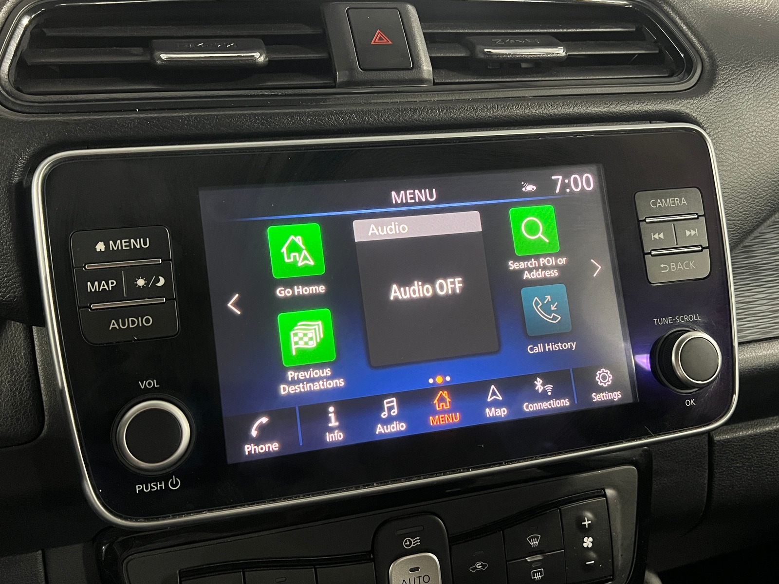Thumbnail: 2021 Nissan Leaf - 4