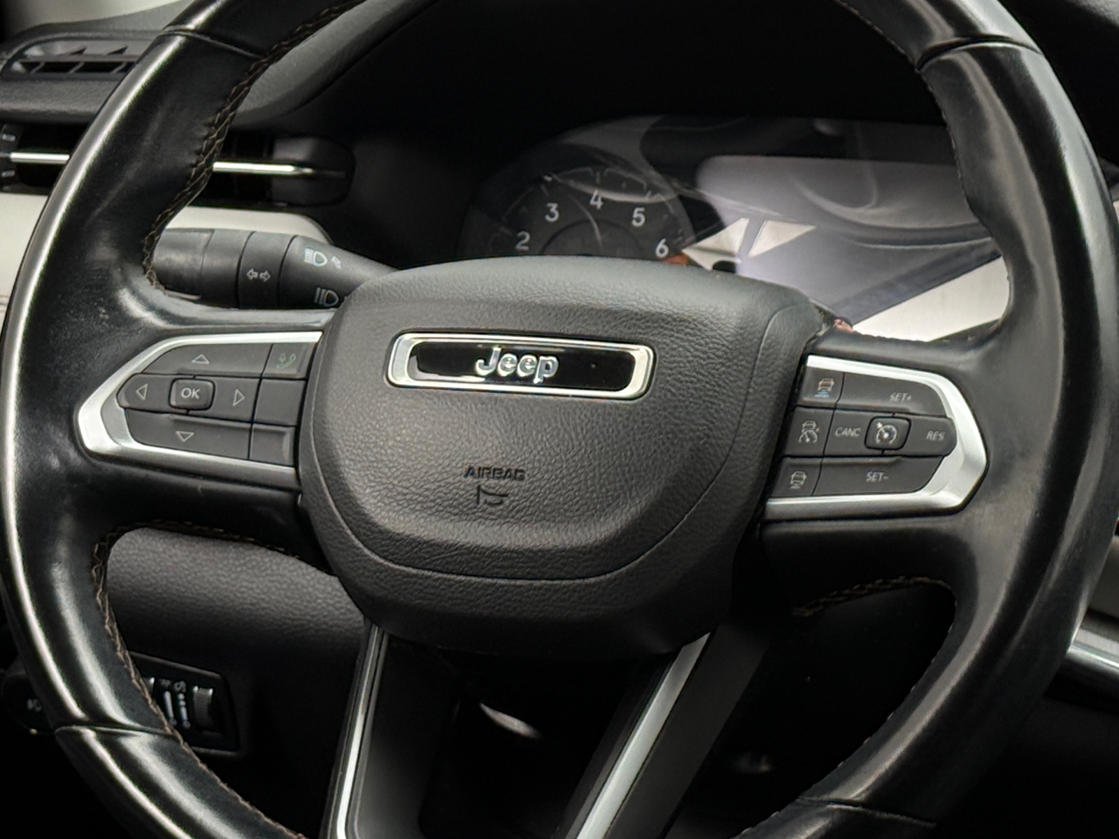 Thumbnail: 2022 Jeep Compass - 4