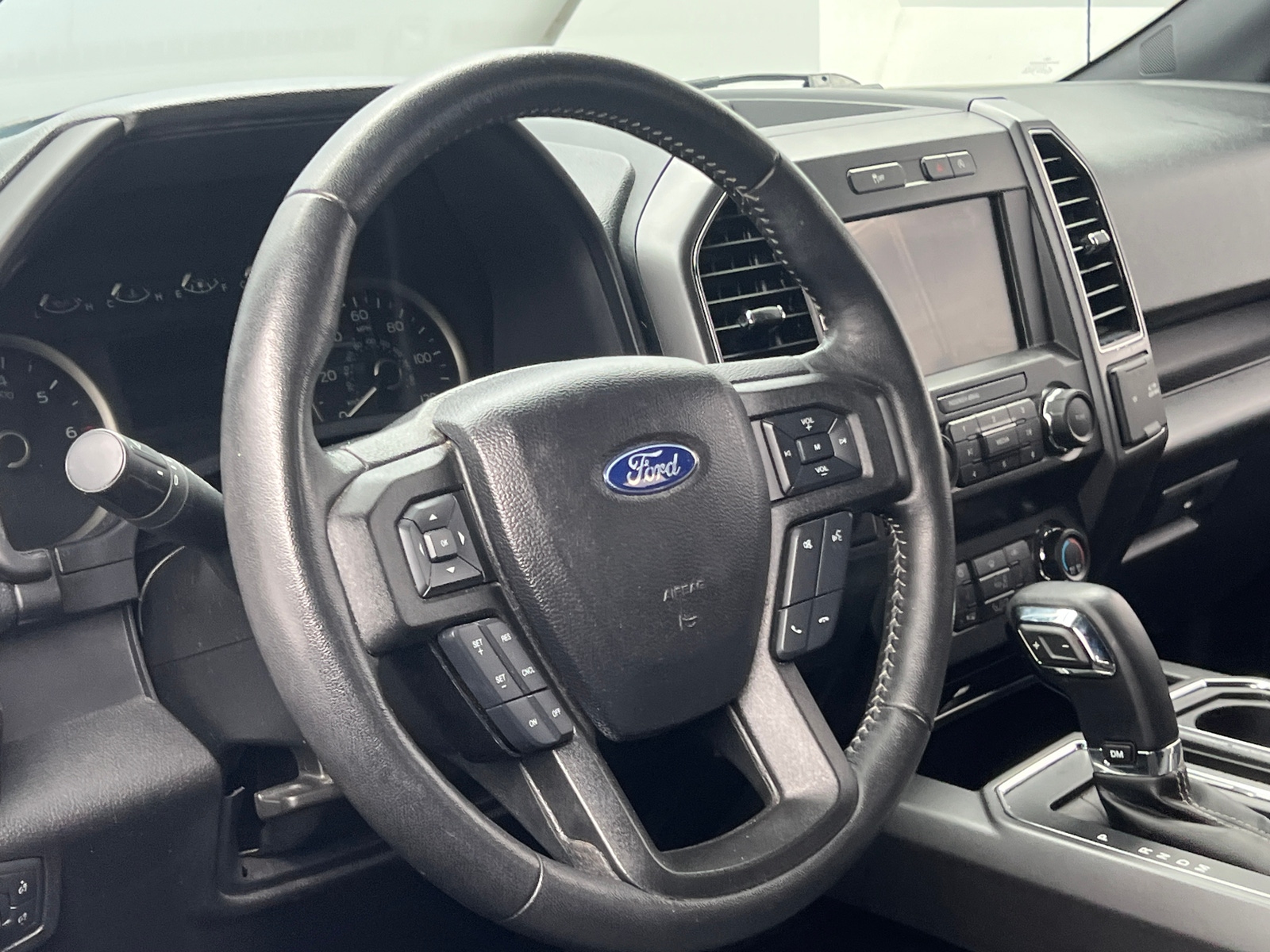 Thumbnail: 2020 Ford Econoline - 5