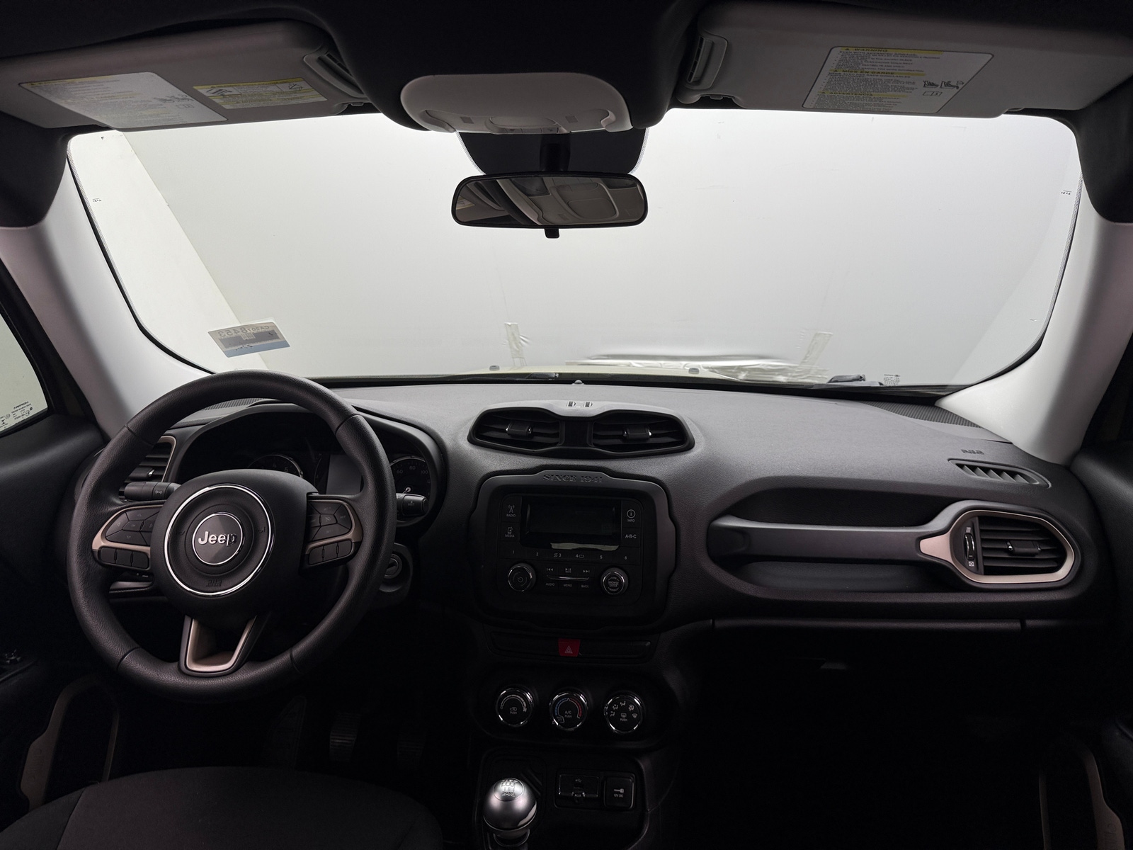 Thumbnail: 2015 Jeep Renegade - 3