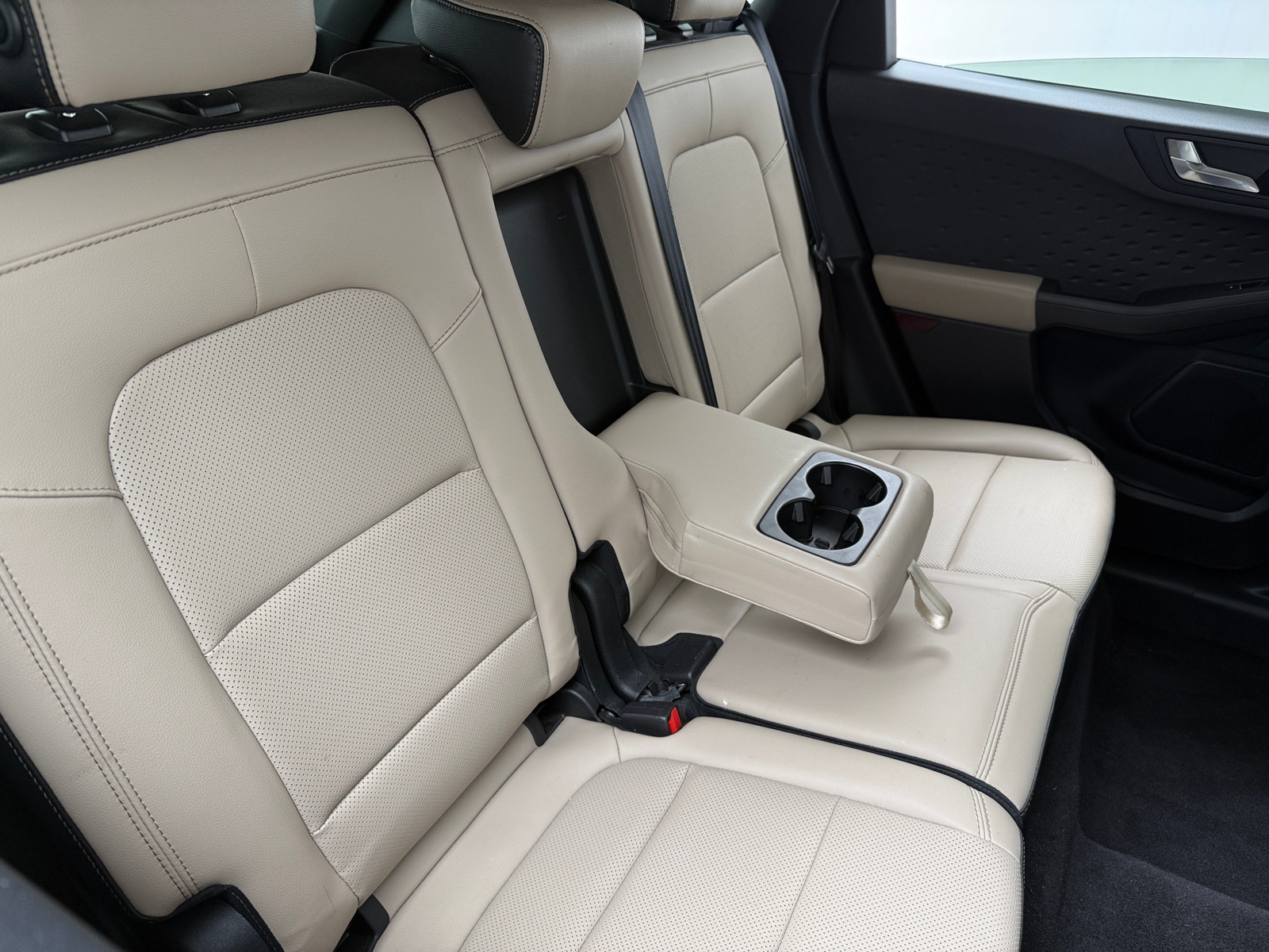 Thumbnail: 2020 Ford Escape - 5