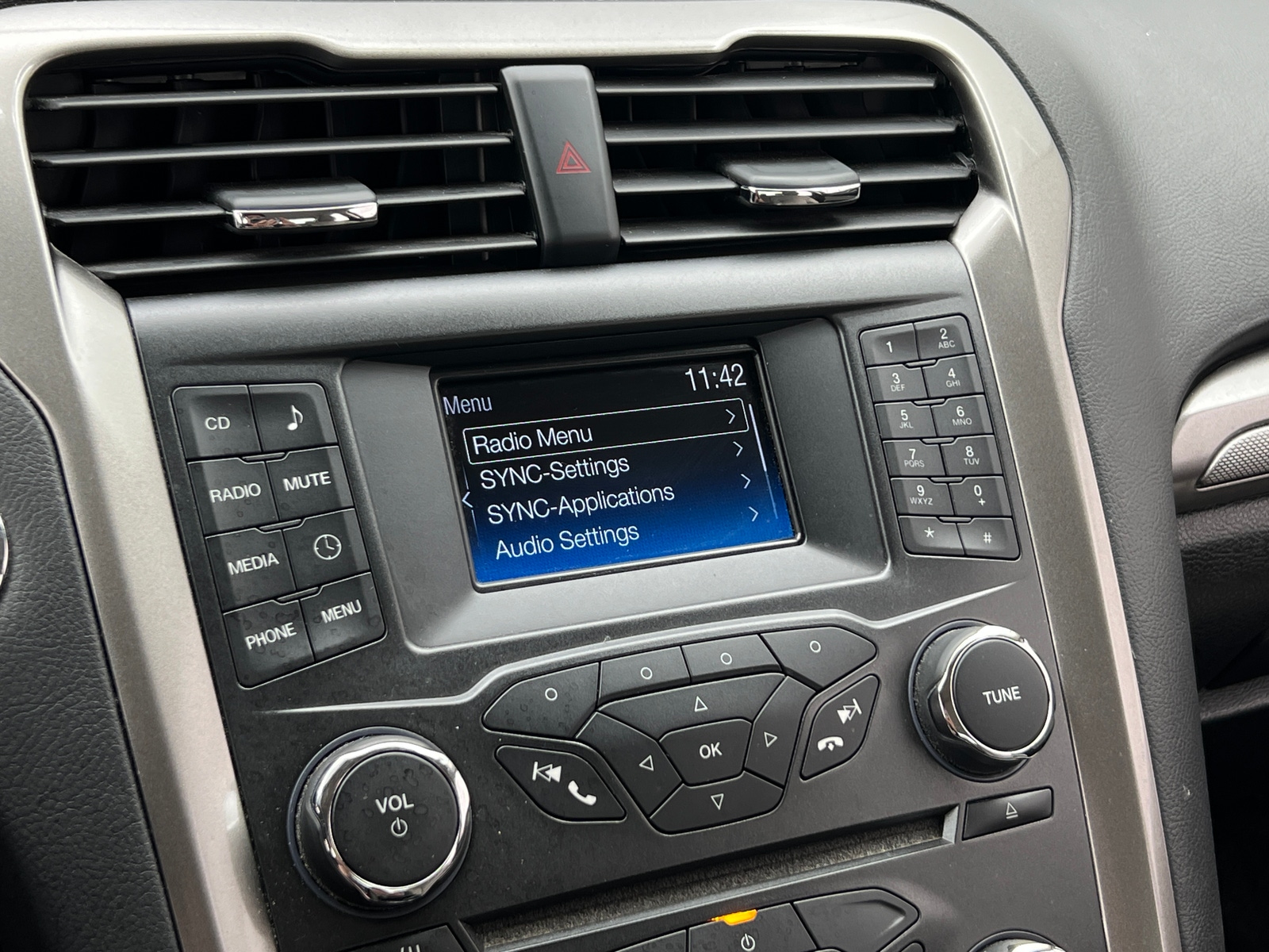 Thumbnail: 2018 Ford Fusion - 4