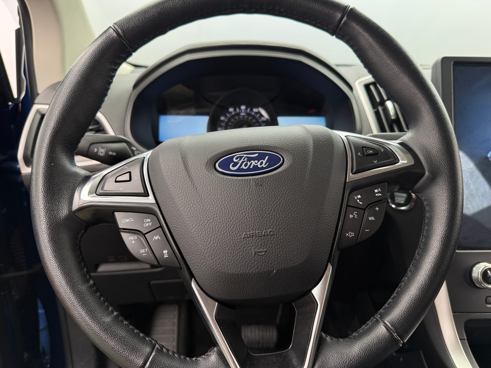 Thumbnail: 2024 Ford Edge - 4