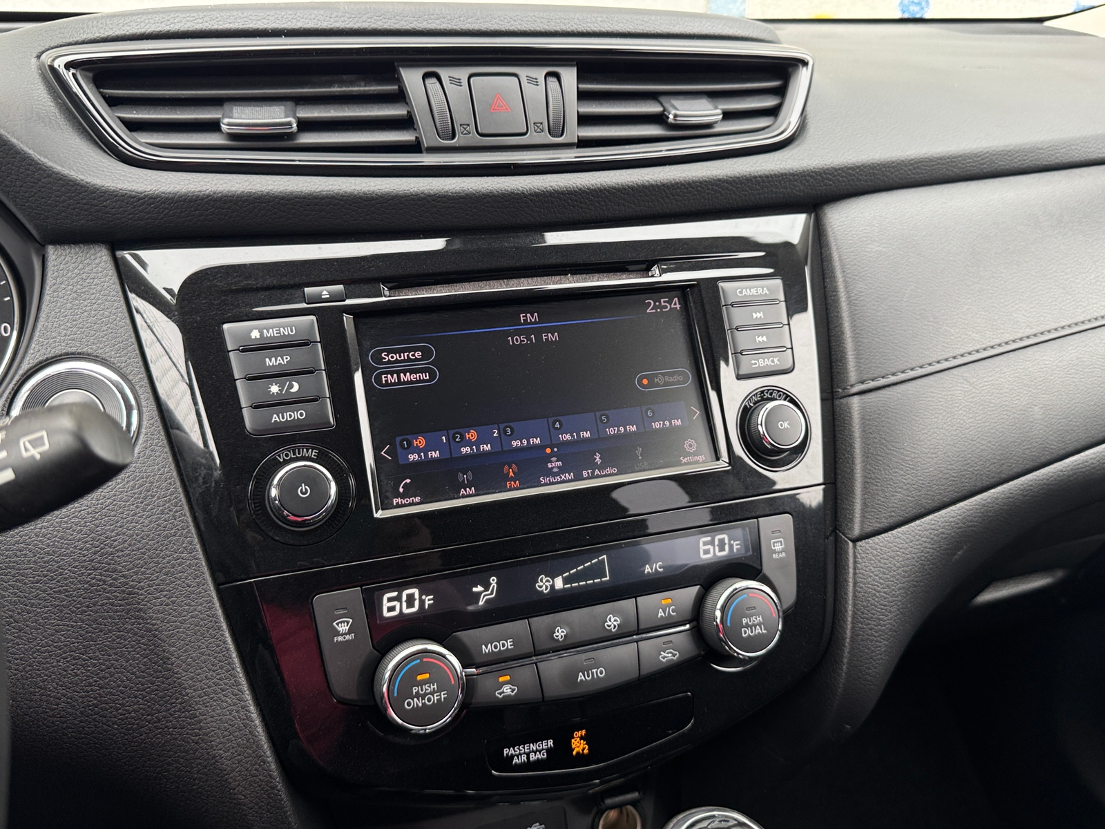Thumbnail: 2020 Nissan Rogue - 4