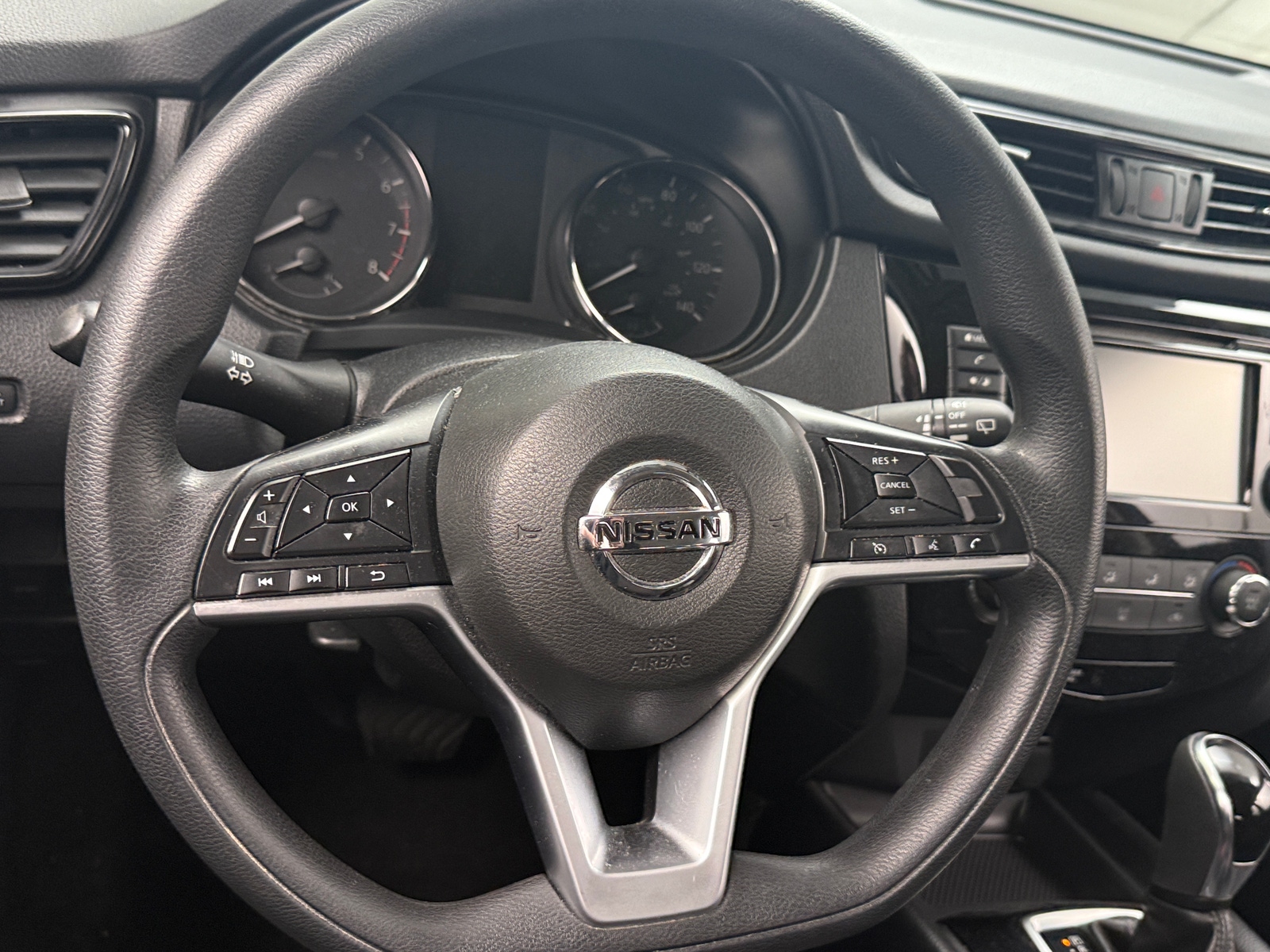 Thumbnail: 2018 Nissan Rogue - 5