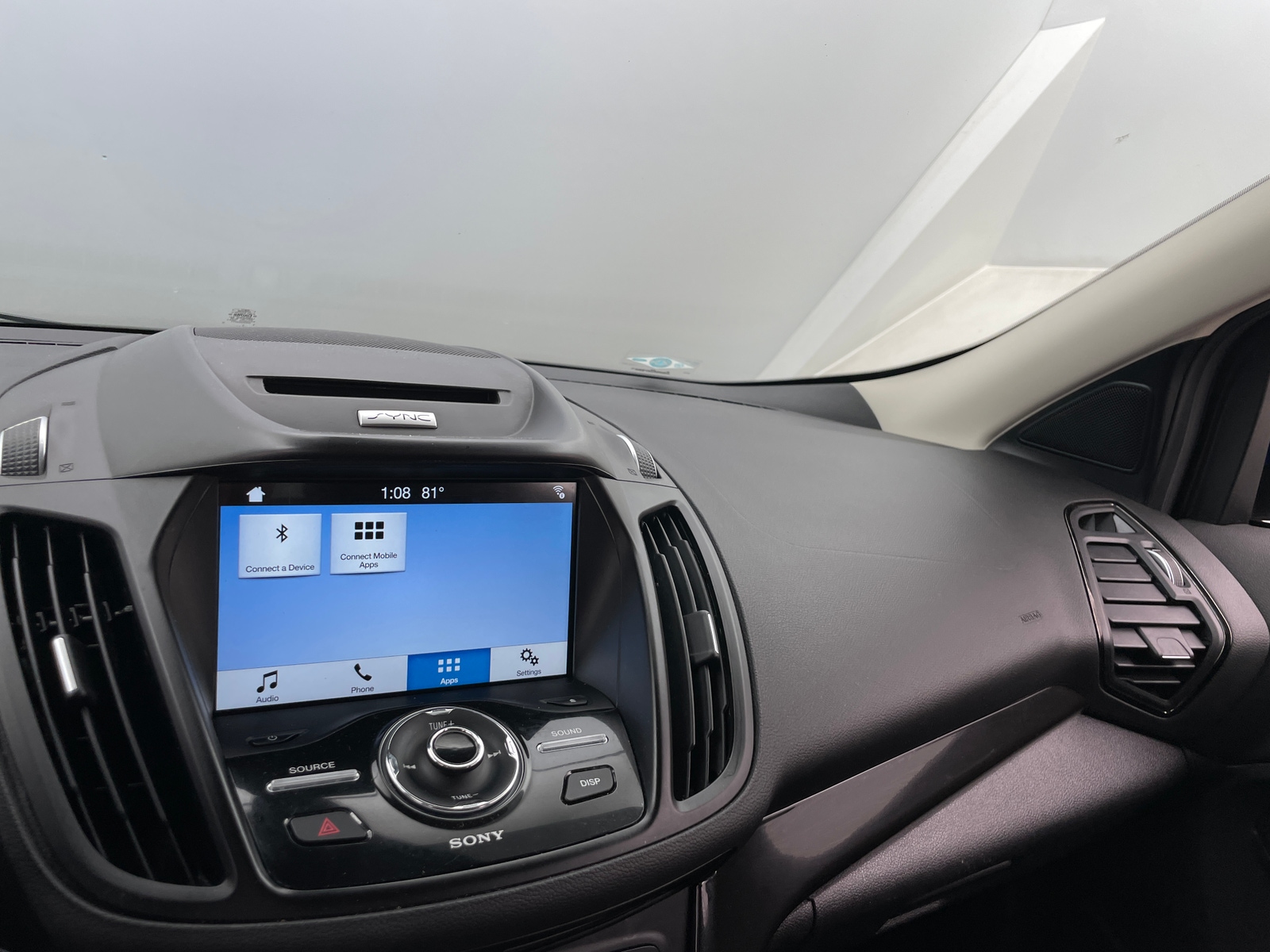 Thumbnail: 2017 Ford Escape - 3