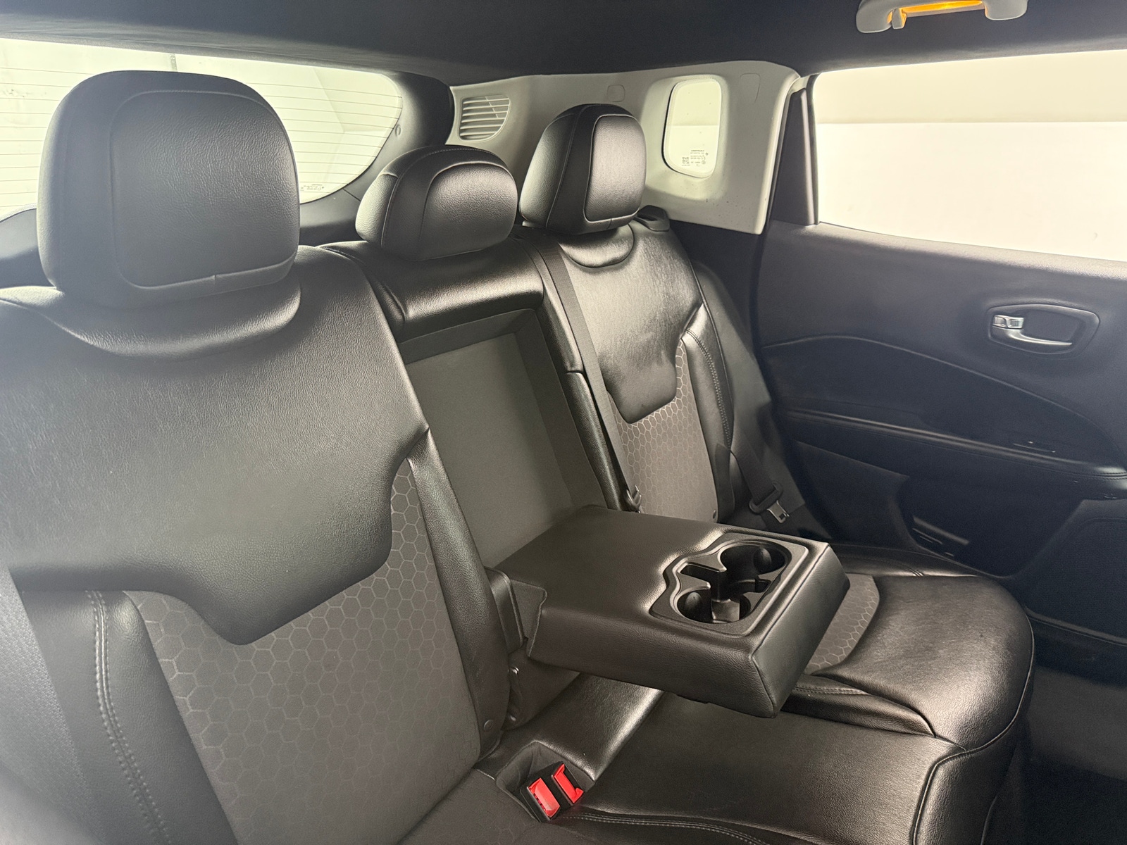 Thumbnail: 2018 Jeep Compass - 6