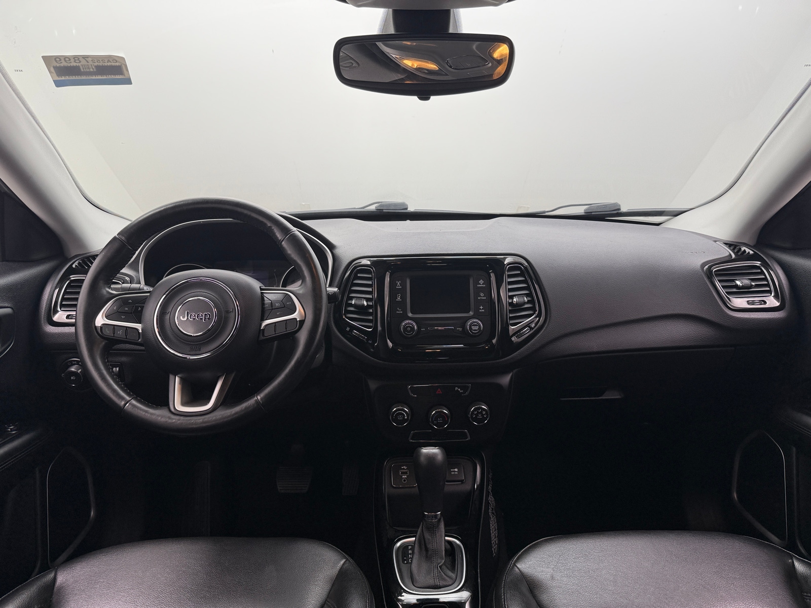 Thumbnail: 2018 Jeep Compass - 3