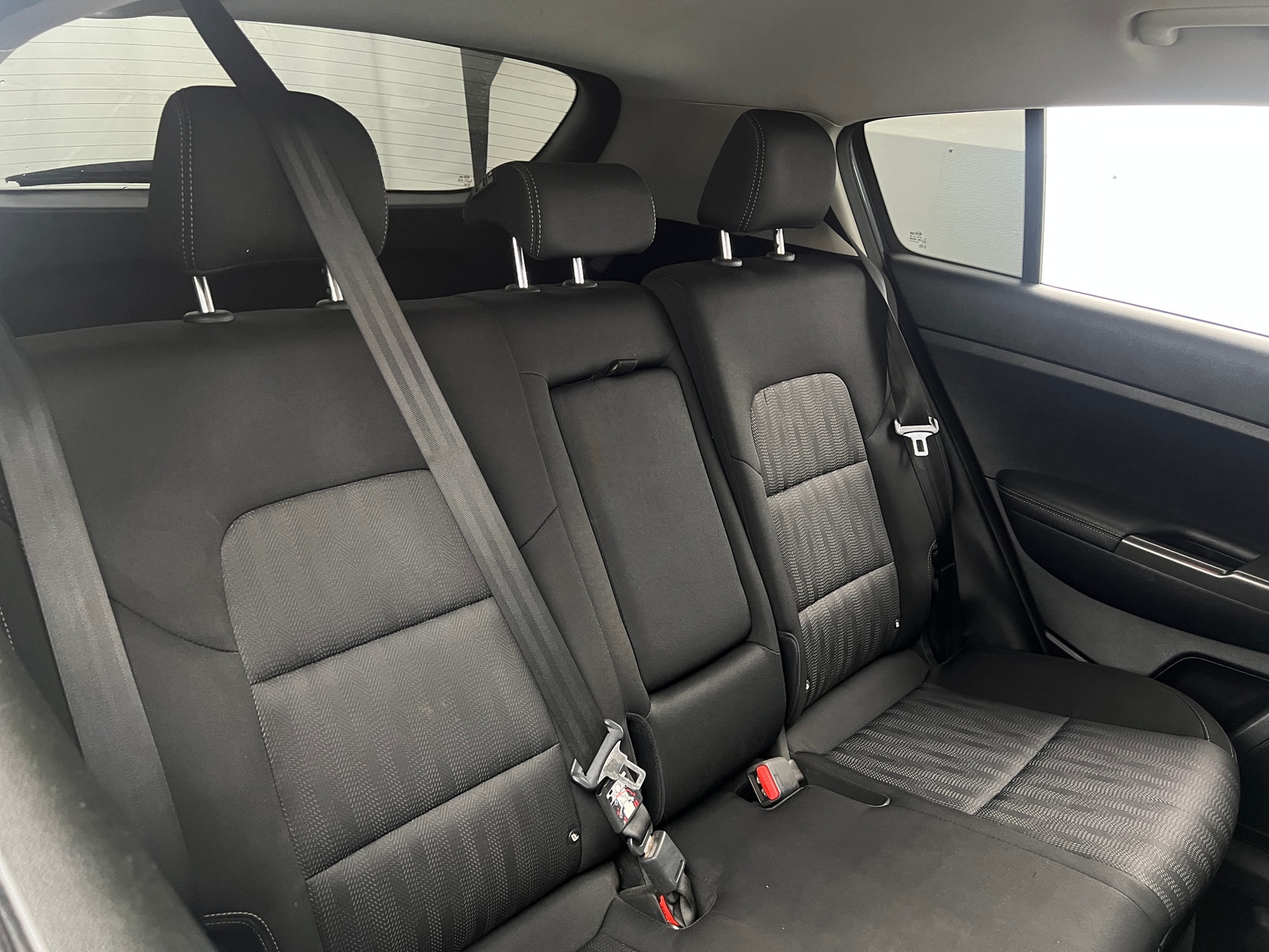 Thumbnail: 2020 Kia Sportage - 6