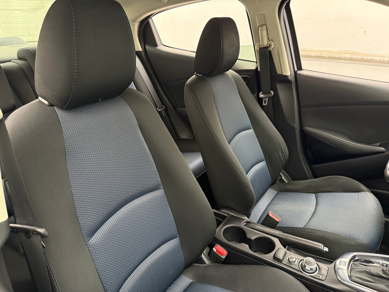 Thumbnail: 2017 Toyota Yaris iA - 2