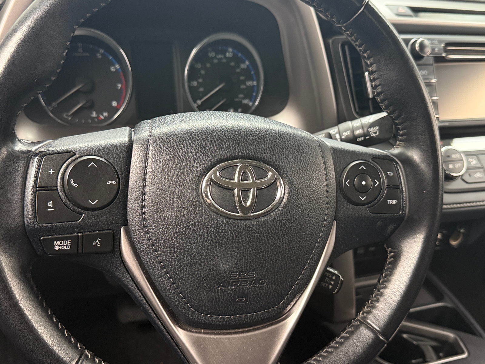Thumbnail: 2016 Toyota RAV4 - 5