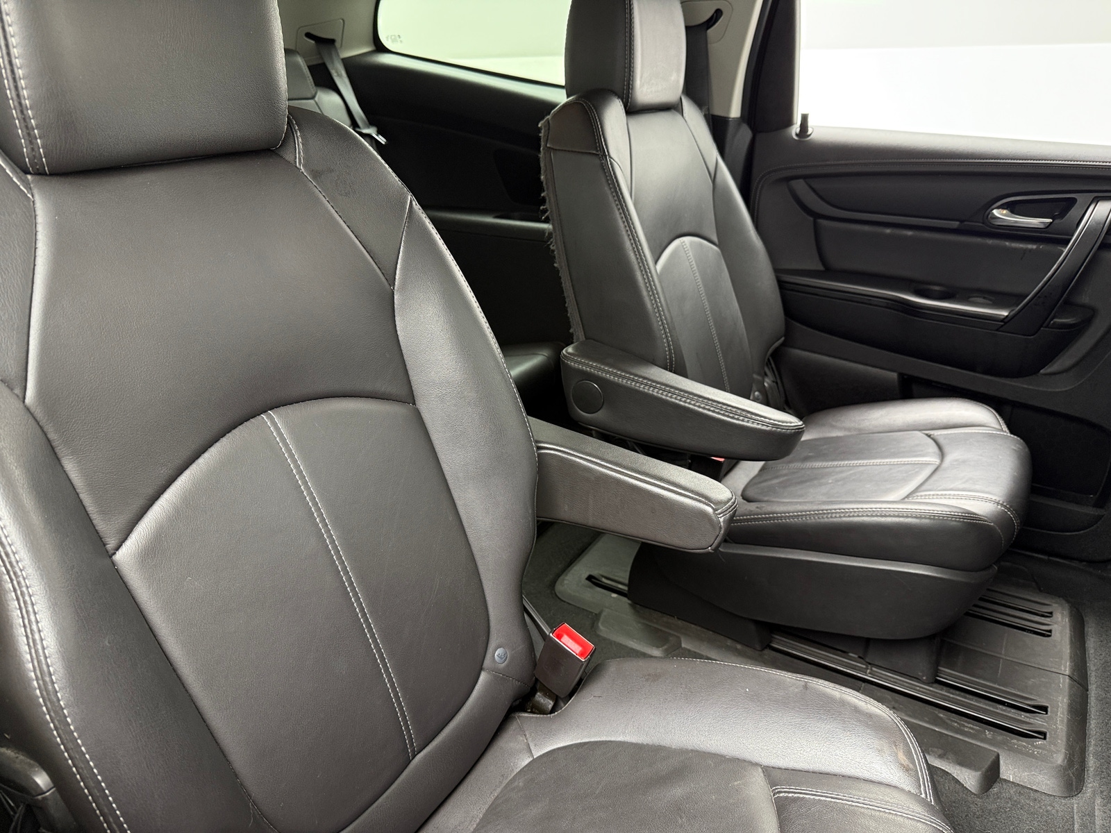 Thumbnail: 2016 Chevrolet Traverse - 5