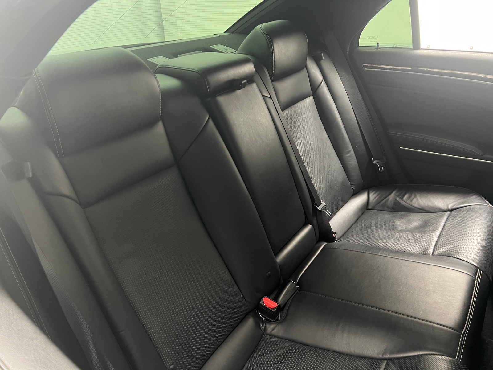 Thumbnail: 2020 Chrysler 300 - 5