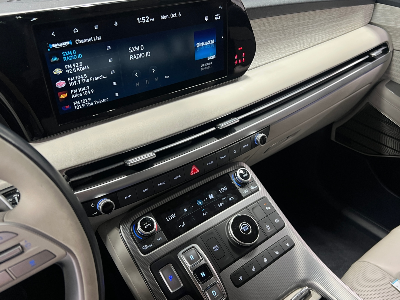 Thumbnail: 2024 Hyundai Palisade - 3