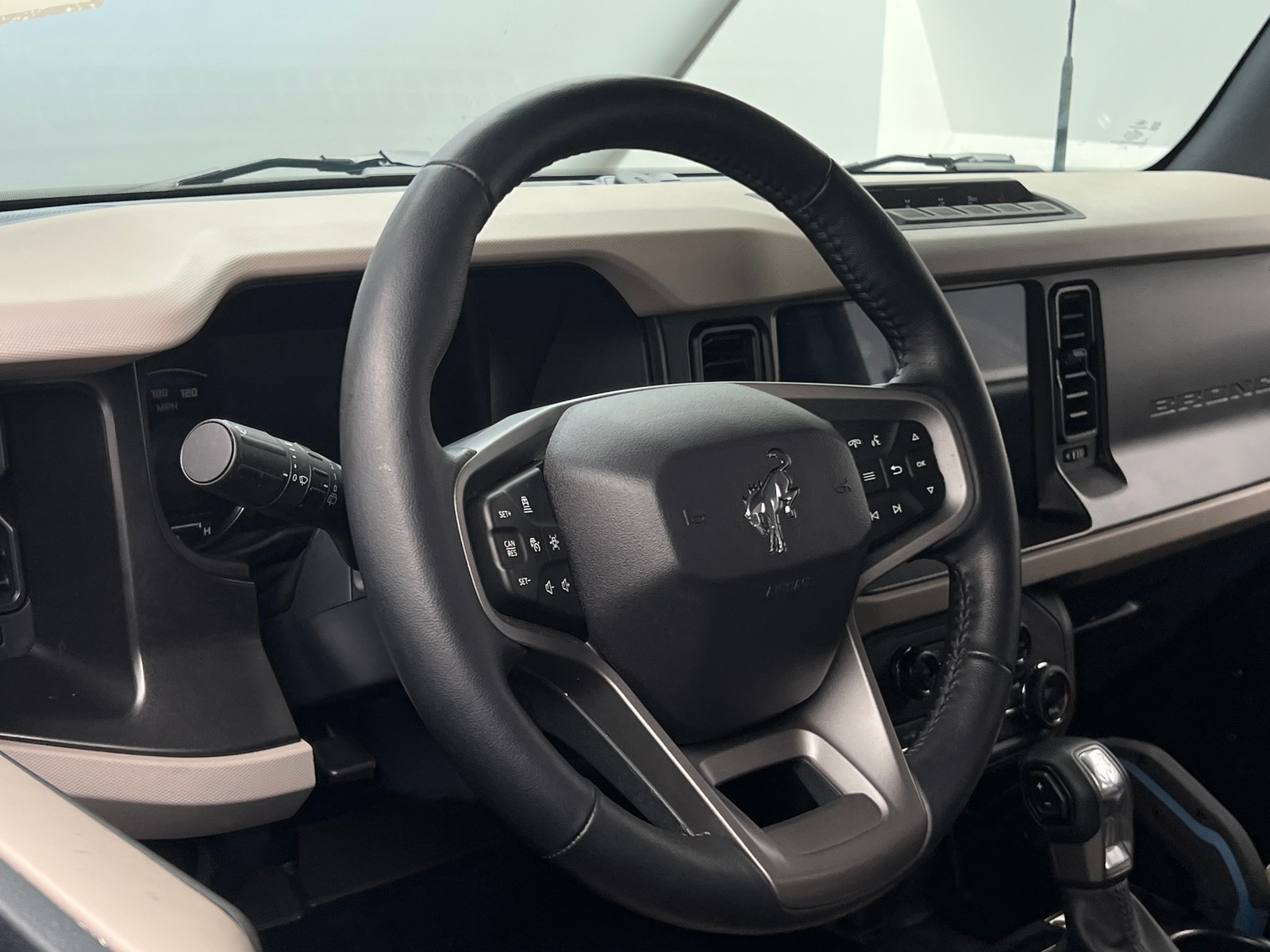 Thumbnail: 2023 Ford Bronco - 4