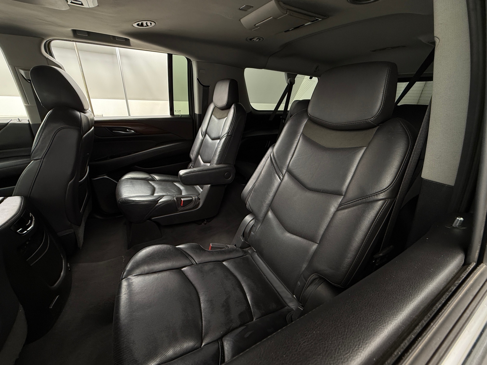 Thumbnail: 2018 Cadillac Escalade - 5