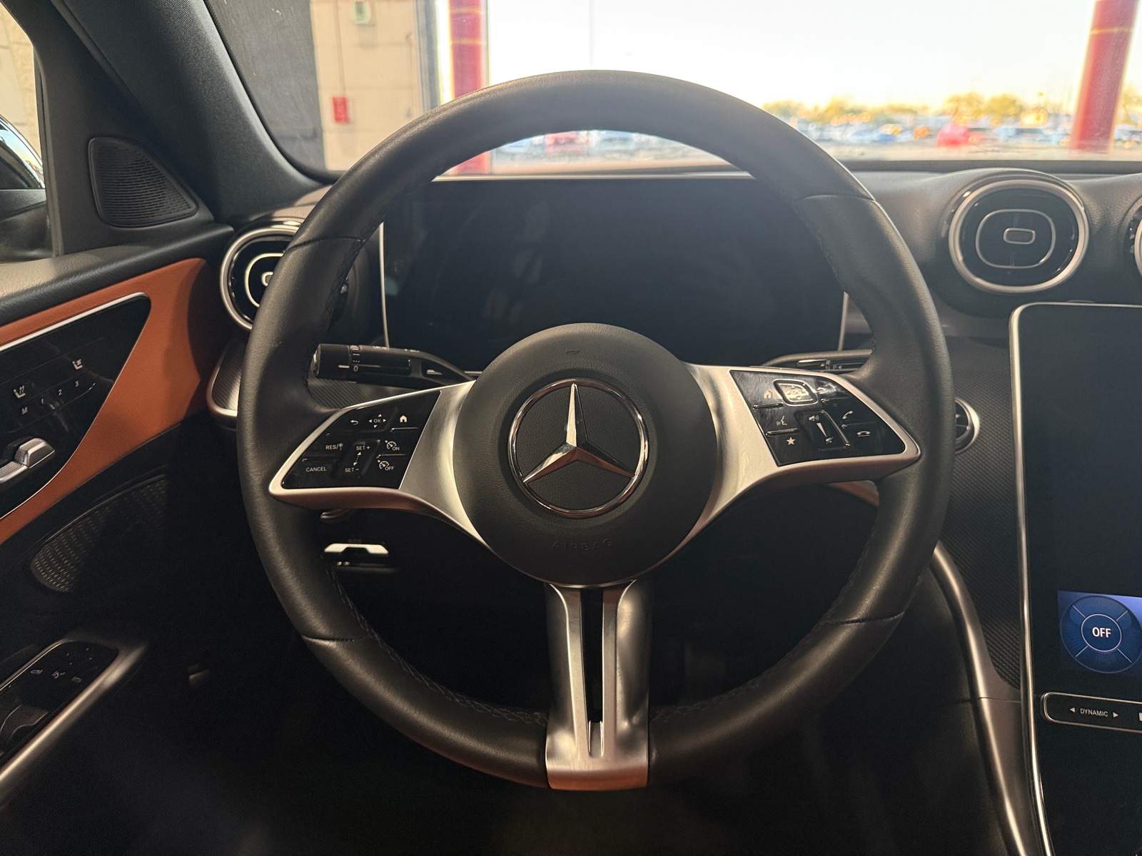 Thumbnail: 2025 Mercedes-Benz C-Class - 4