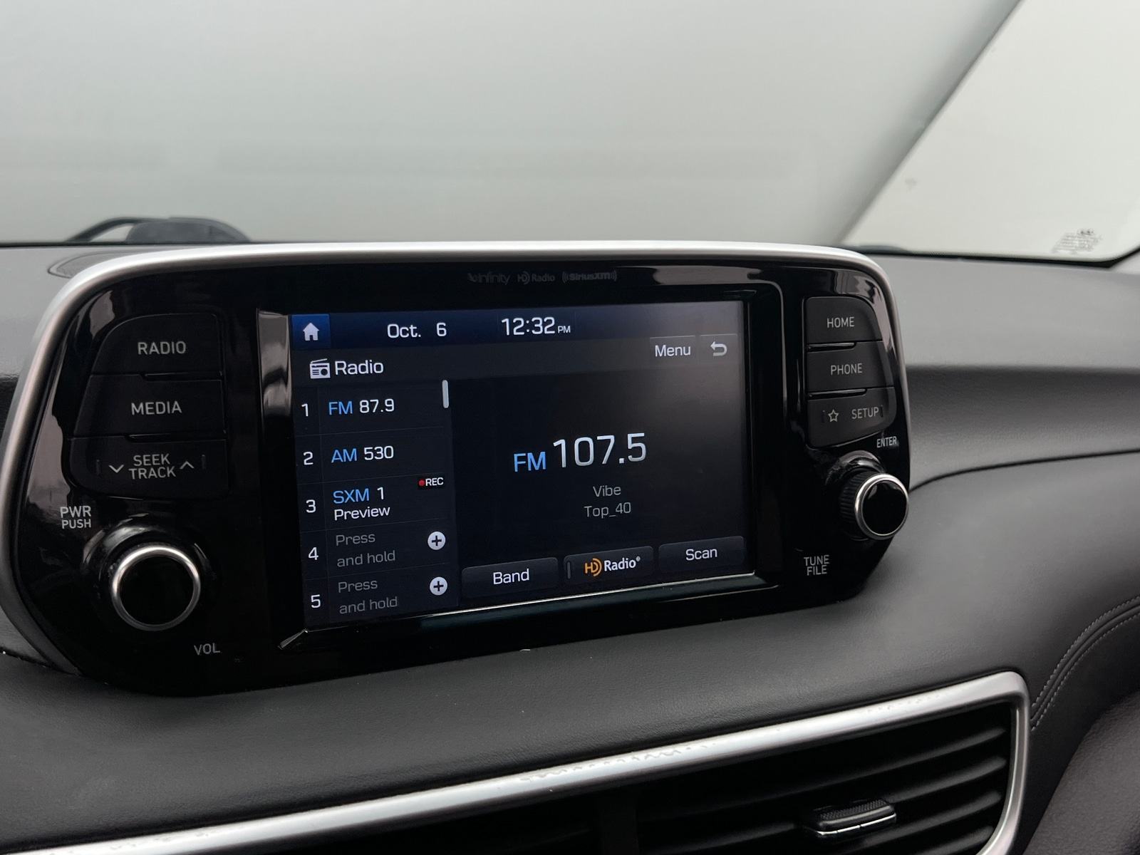 Thumbnail: 2019 Hyundai Tucson - 3