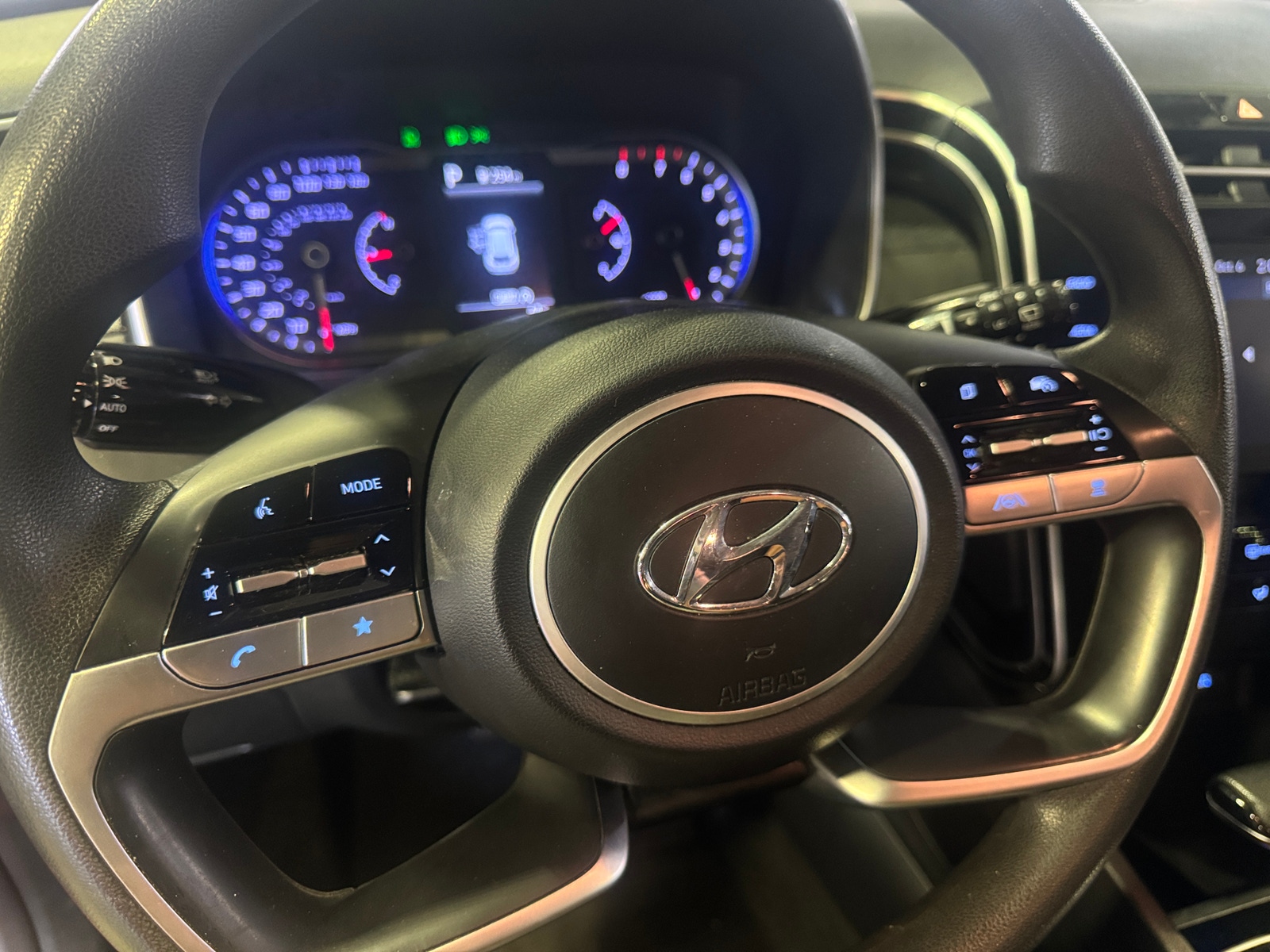 Thumbnail: 2023 Hyundai Tucson - 5