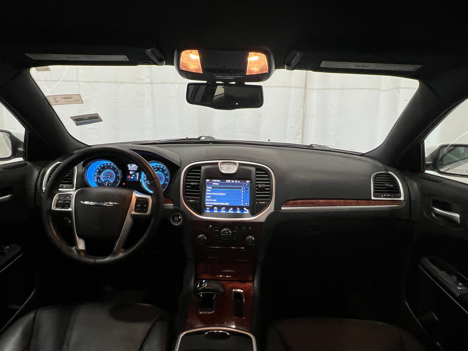 Thumbnail: 2013 Chrysler 300 - 2