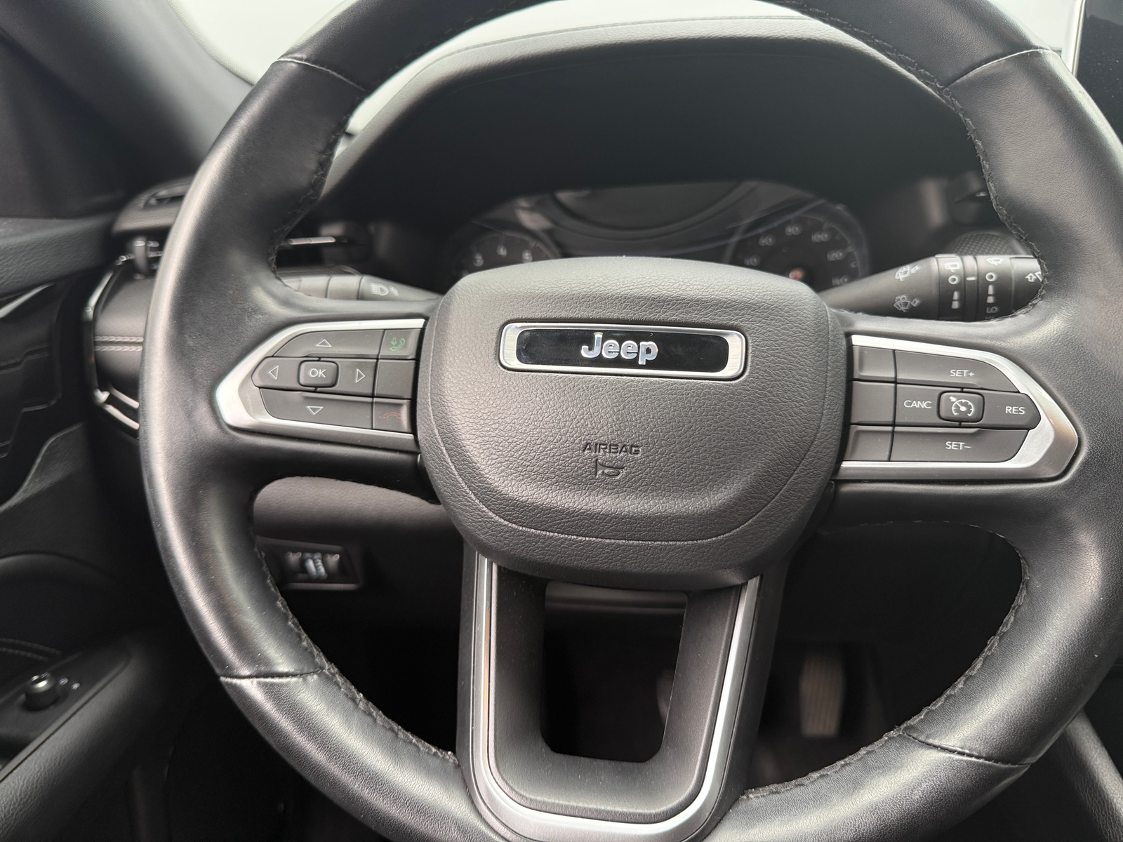 Thumbnail: 2022 Jeep Compass - 4