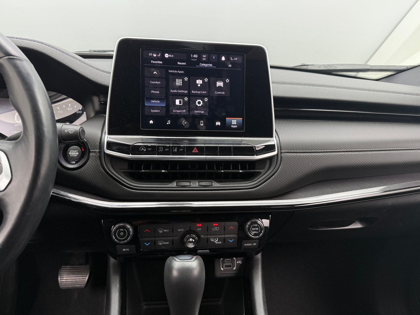 Thumbnail: 2022 Jeep Compass - 3
