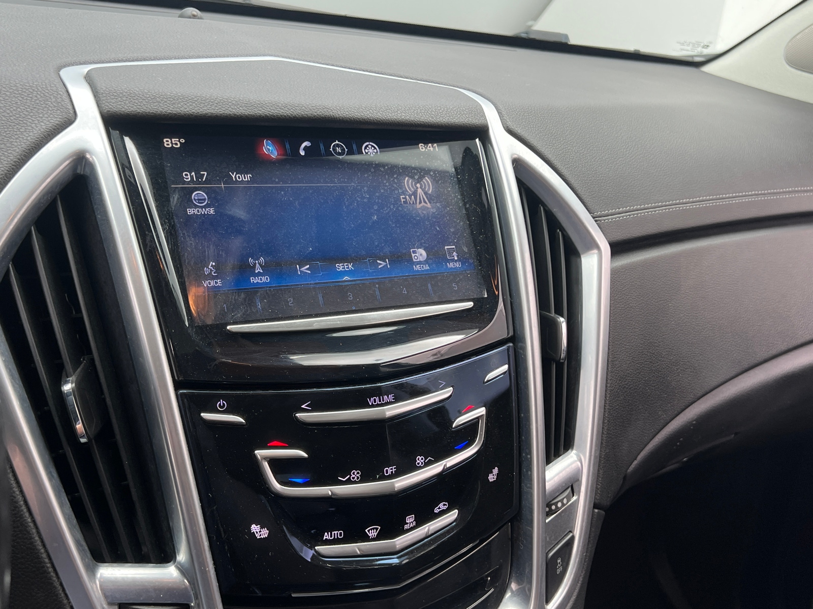 Thumbnail: 2014 Cadillac SRX - 3