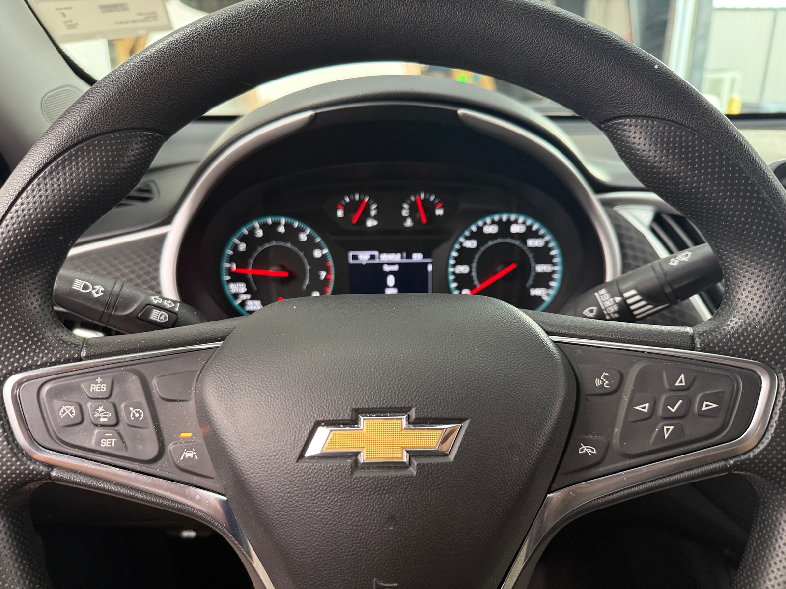Thumbnail: 2024 Chevrolet Malibu - 5