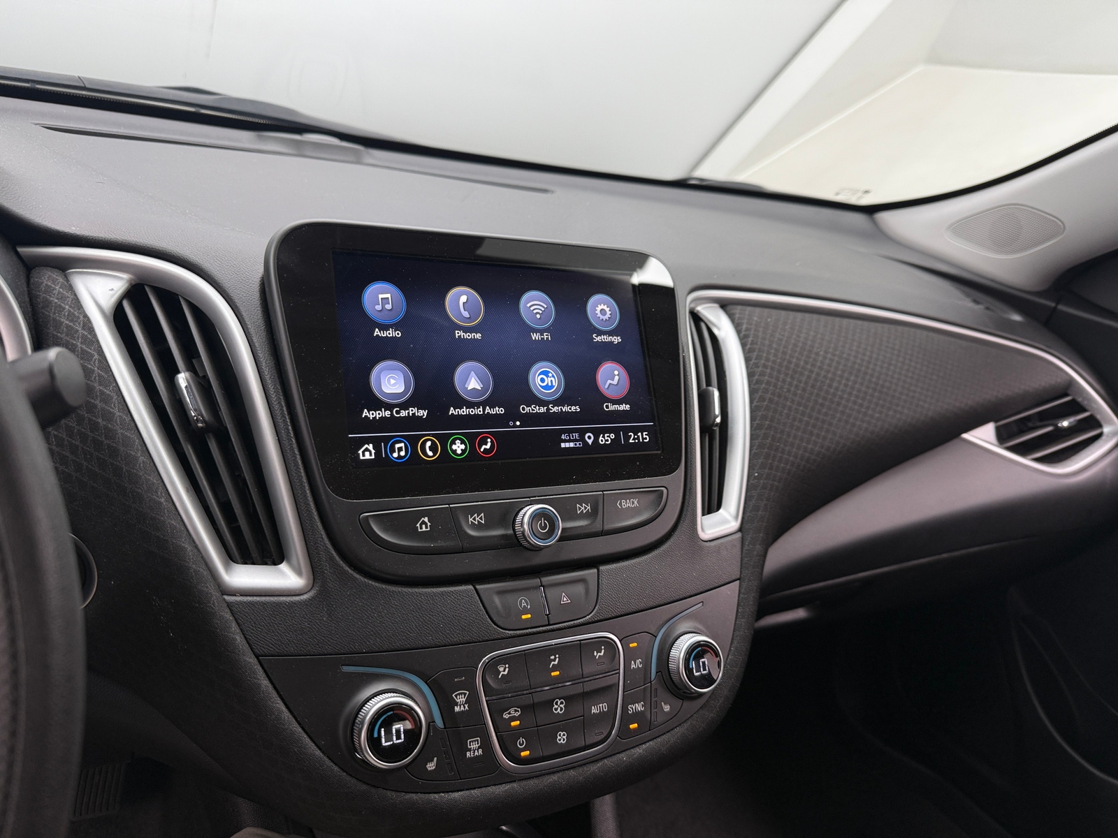 Thumbnail: 2024 Chevrolet Malibu - 4