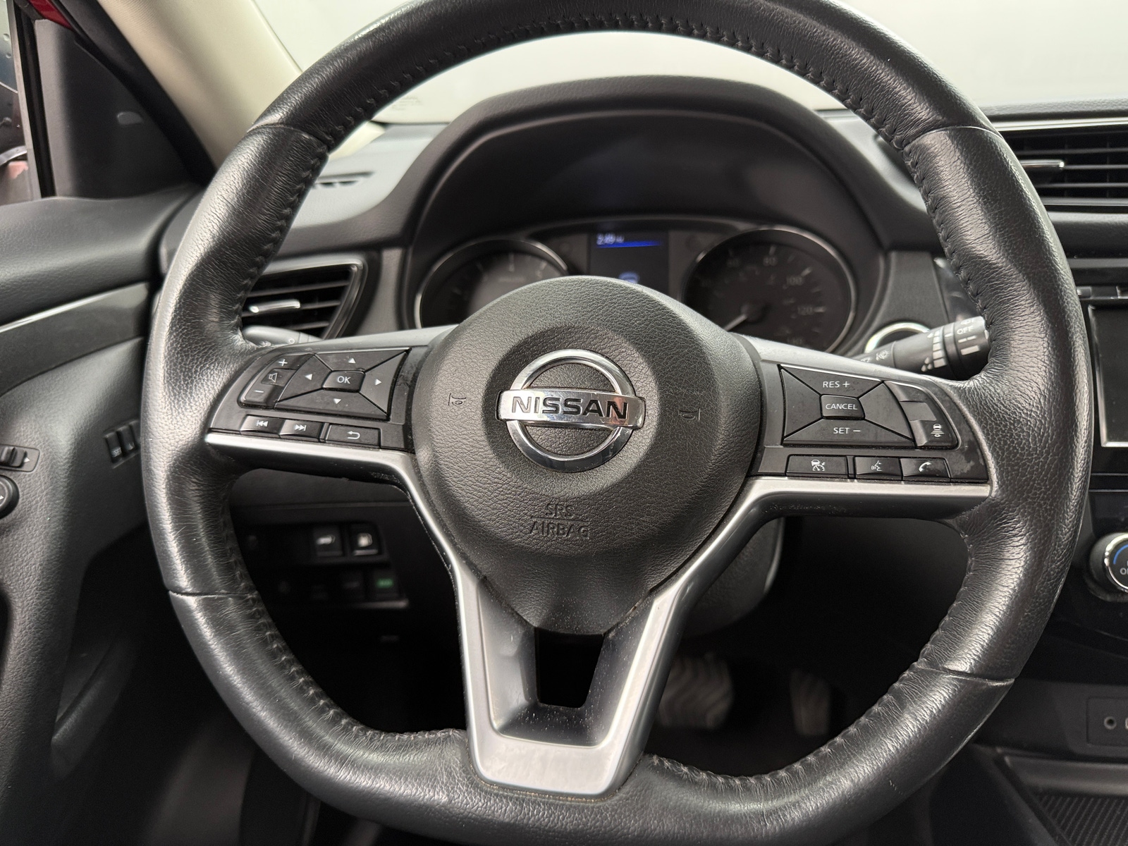 Thumbnail: 2018 Nissan Rogue - 5