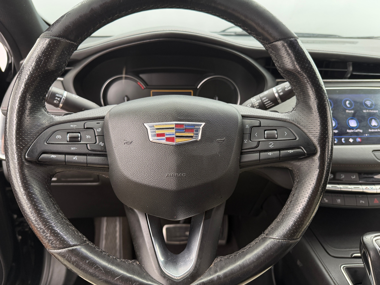 Thumbnail: 2019 Cadillac XT4 - 4