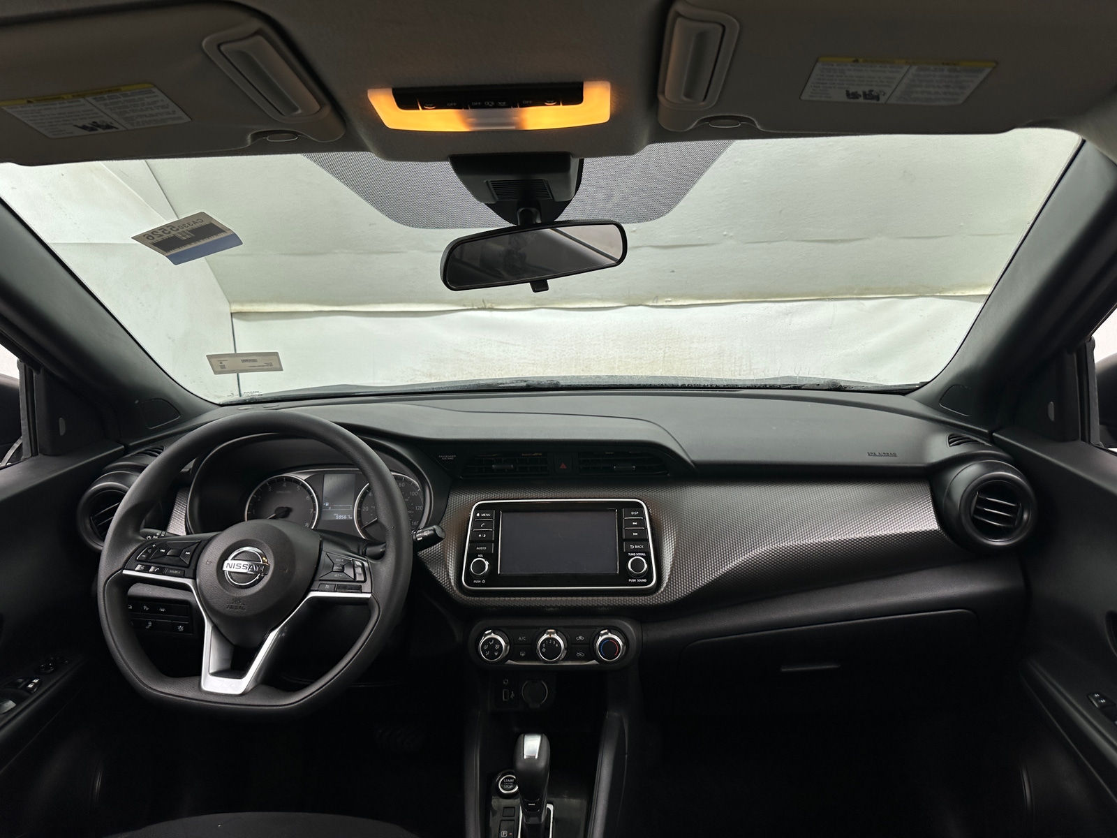 Thumbnail: 2020 Nissan Kicks - 3