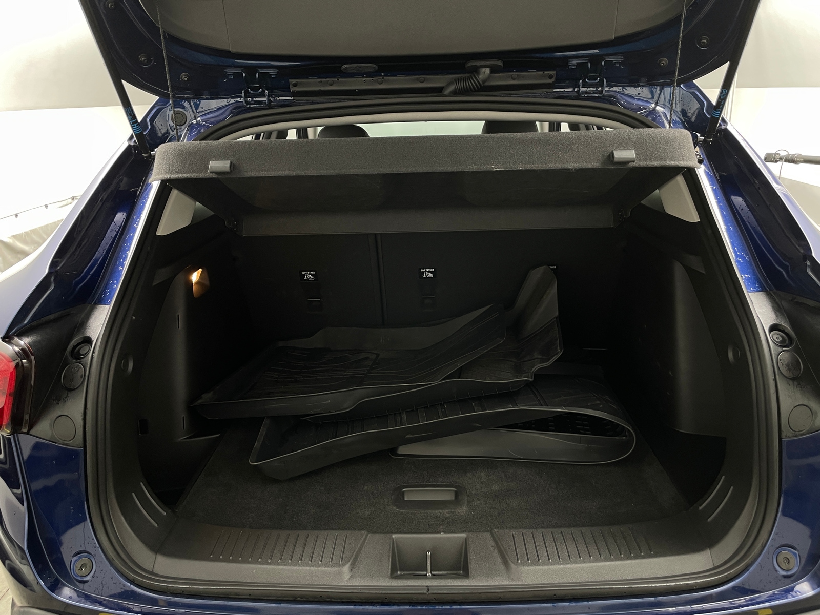 Thumbnail: 2024 Chevrolet Trax - 7