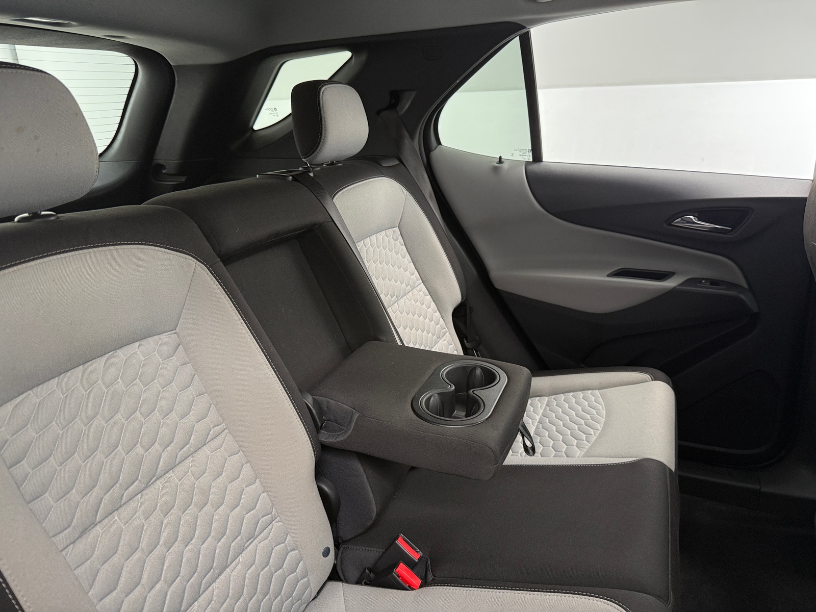 Thumbnail: 2020 Chevrolet Equinox - 6