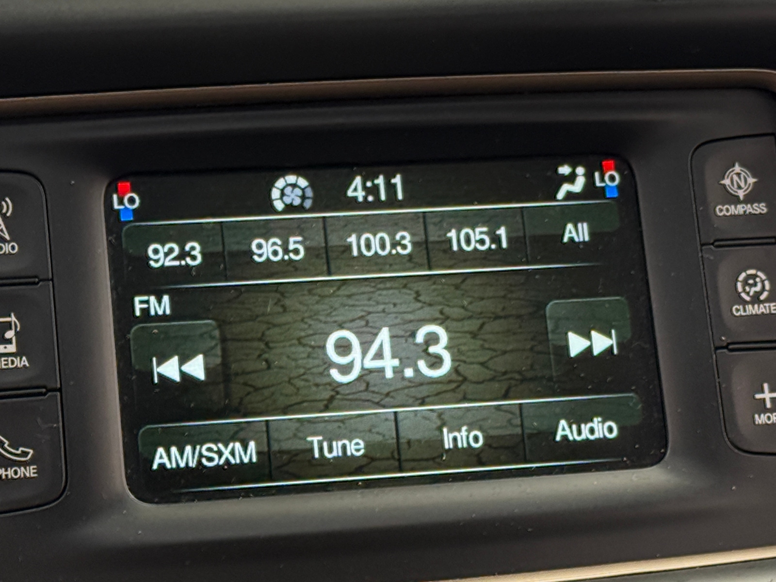 Thumbnail: 2015 Jeep Grand Cherokee - 4