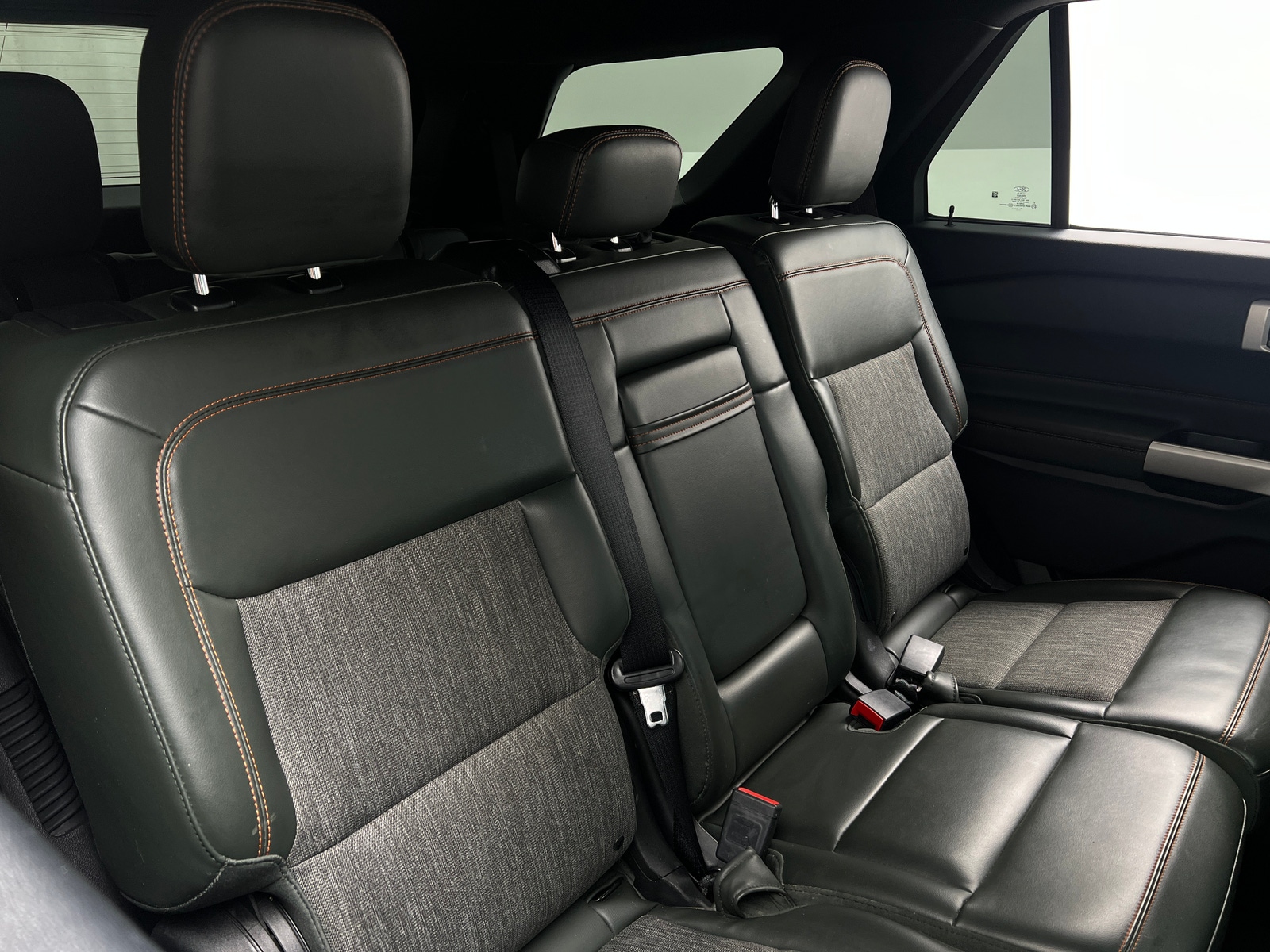 Thumbnail: 2022 Ford Explorer - 5