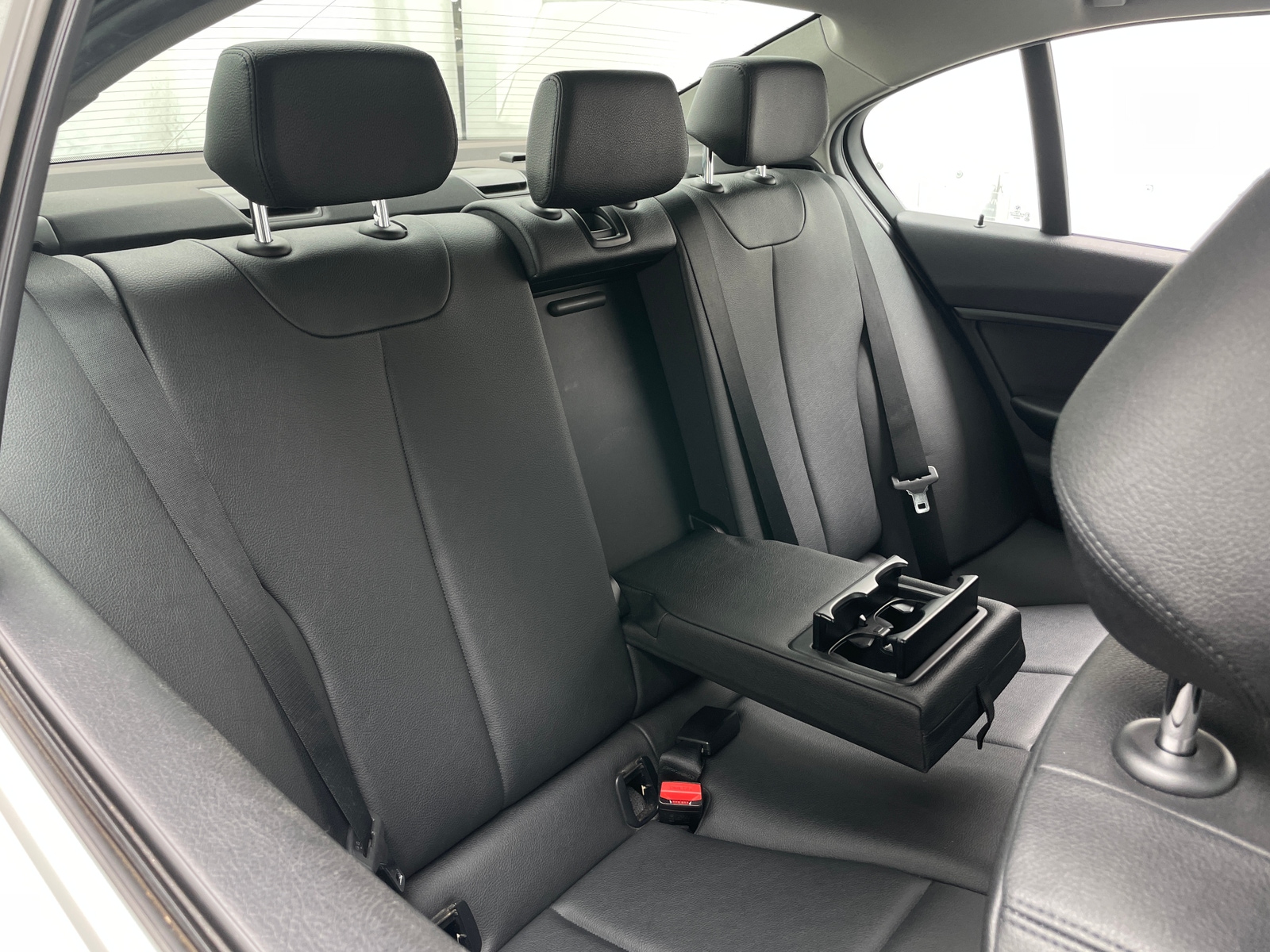 Thumbnail: 2015 BMW 3 Series - 5