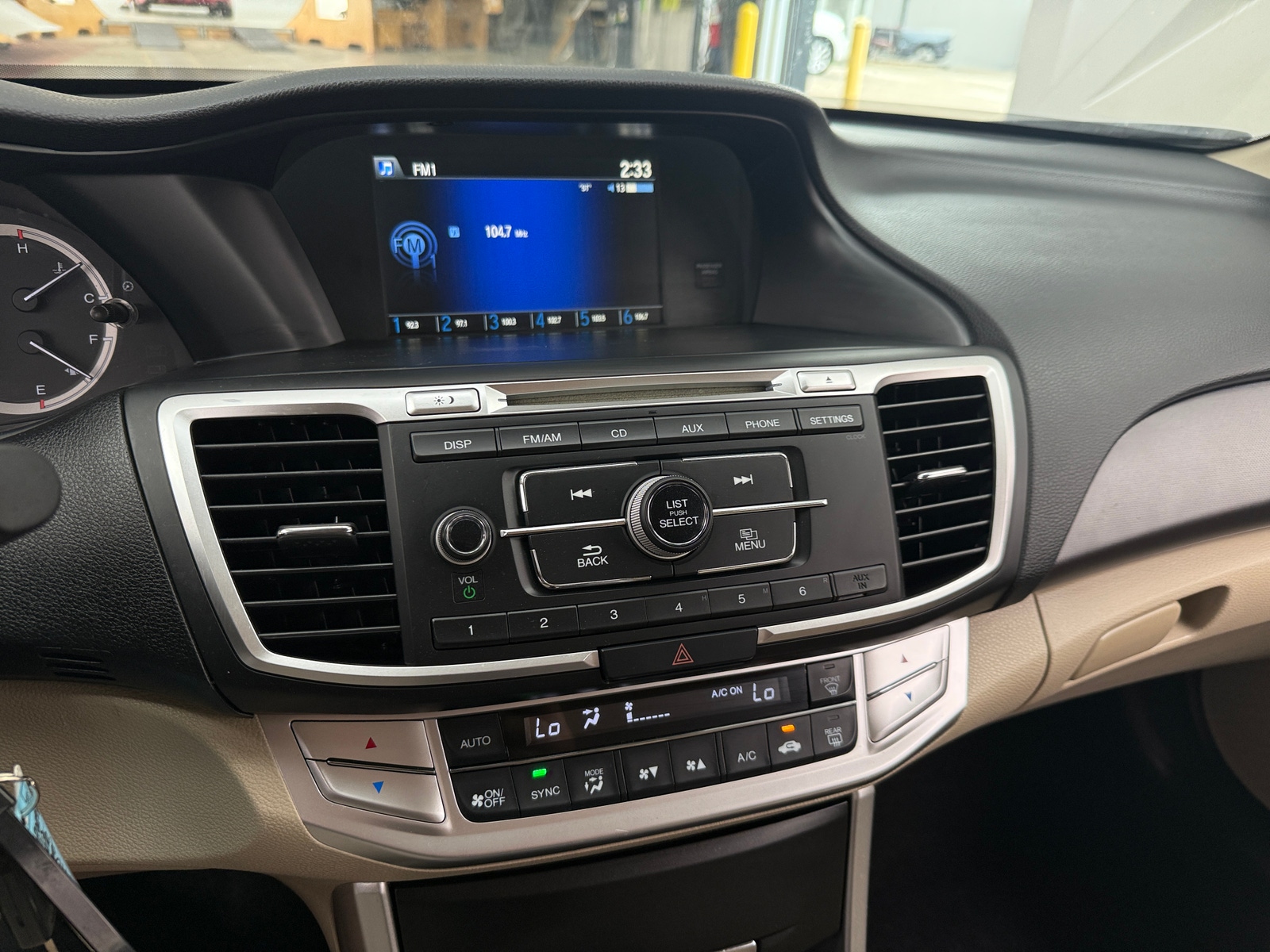 Thumbnail: 2015 Honda Accord - 4
