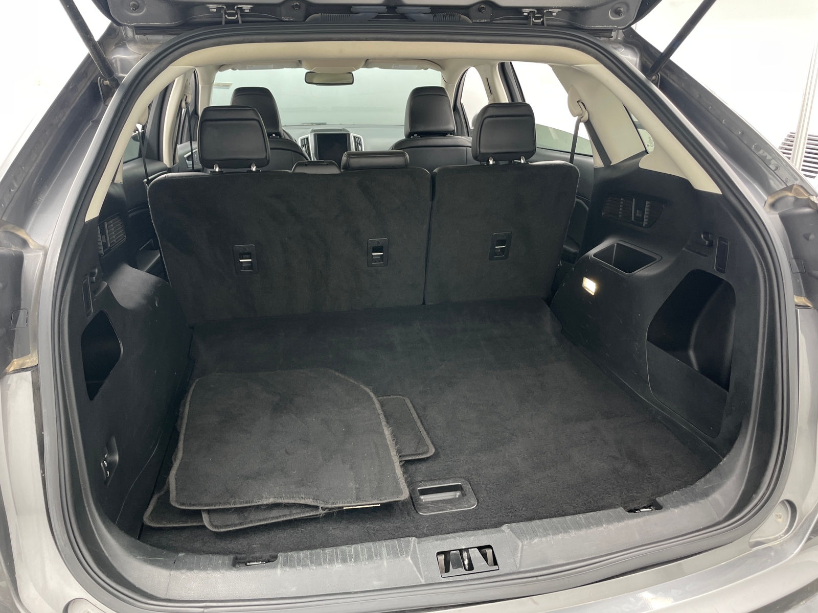 Thumbnail: 2022 Ford Edge - 6