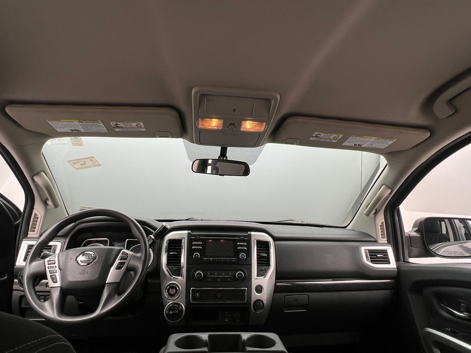 Thumbnail: 2017 Nissan Titan - 3
