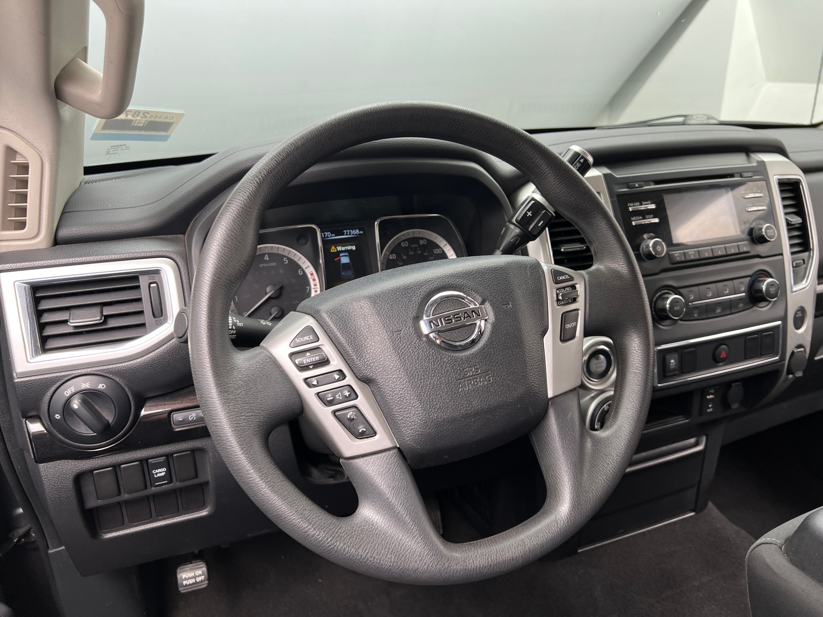 Thumbnail: 2017 Nissan Titan - 5