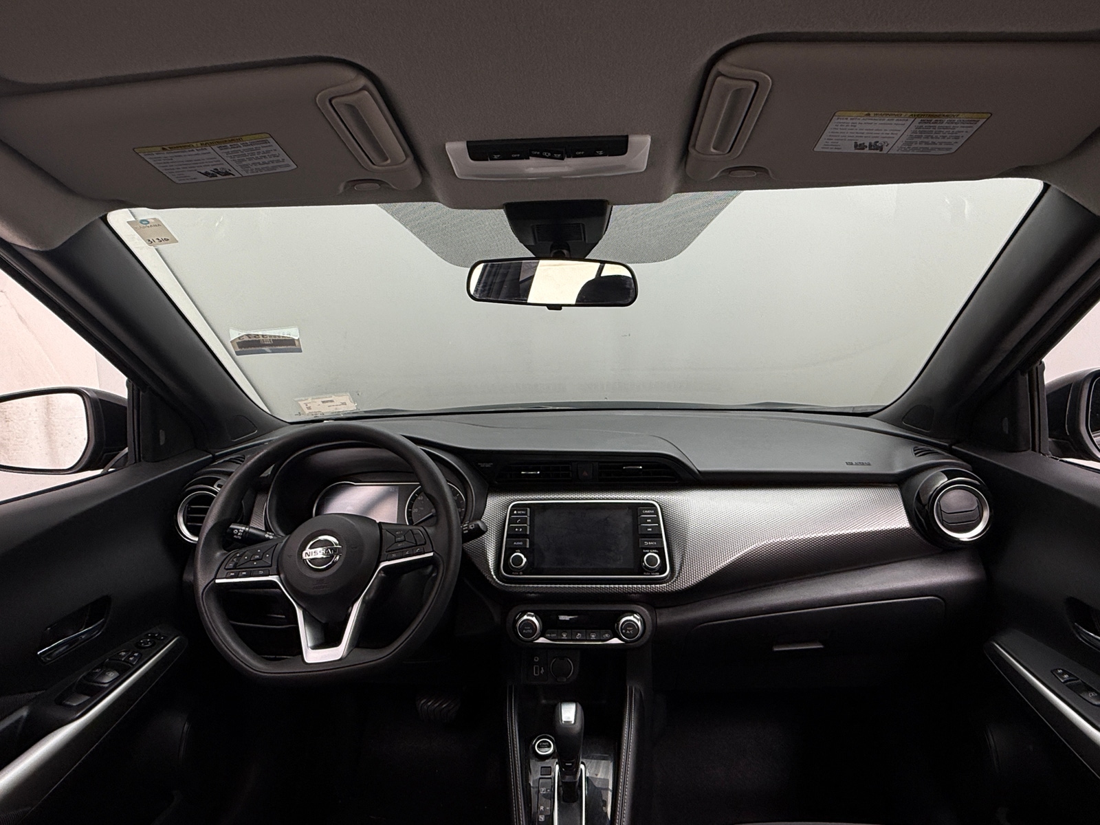 Thumbnail: 2020 Nissan Kicks - 3