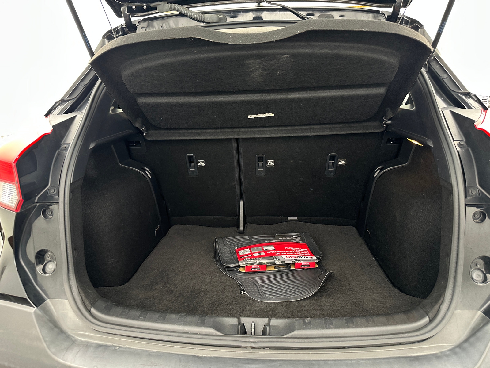 Thumbnail: 2019 Nissan Kicks - 7