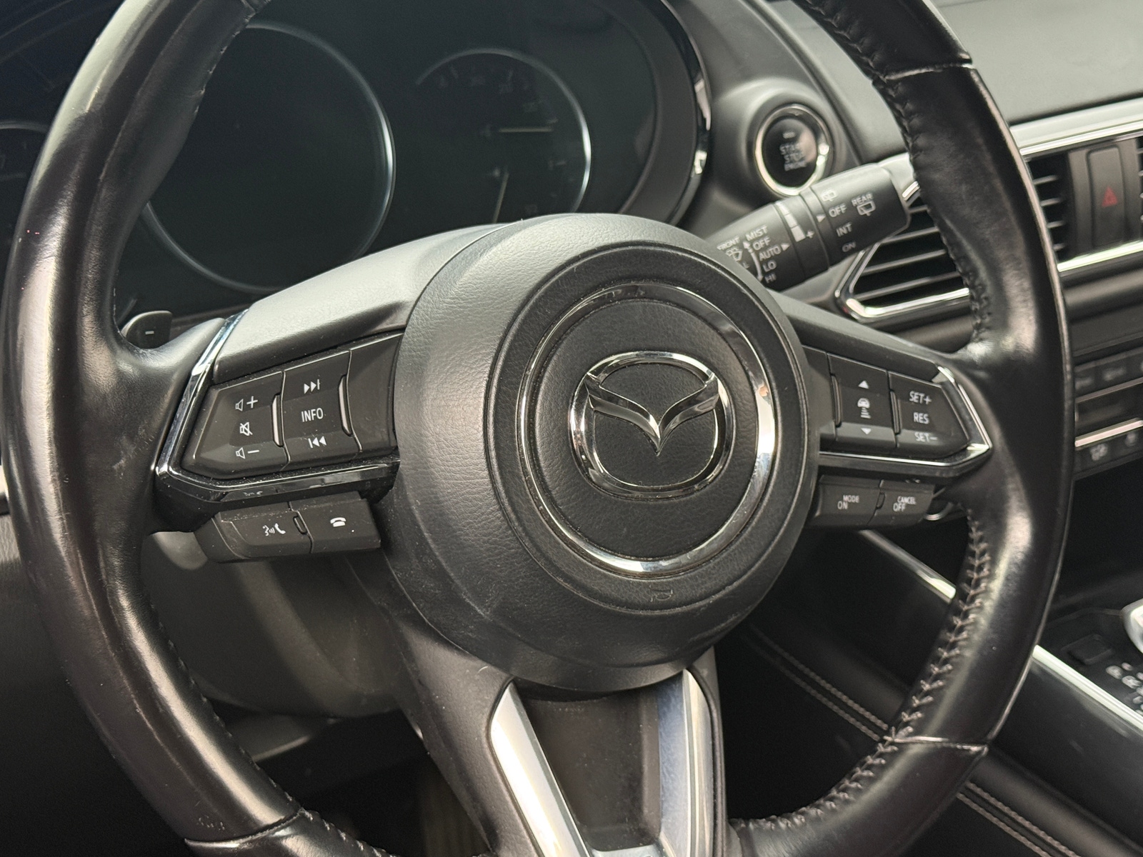Thumbnail: 2022 Mazda CX-9 - 4