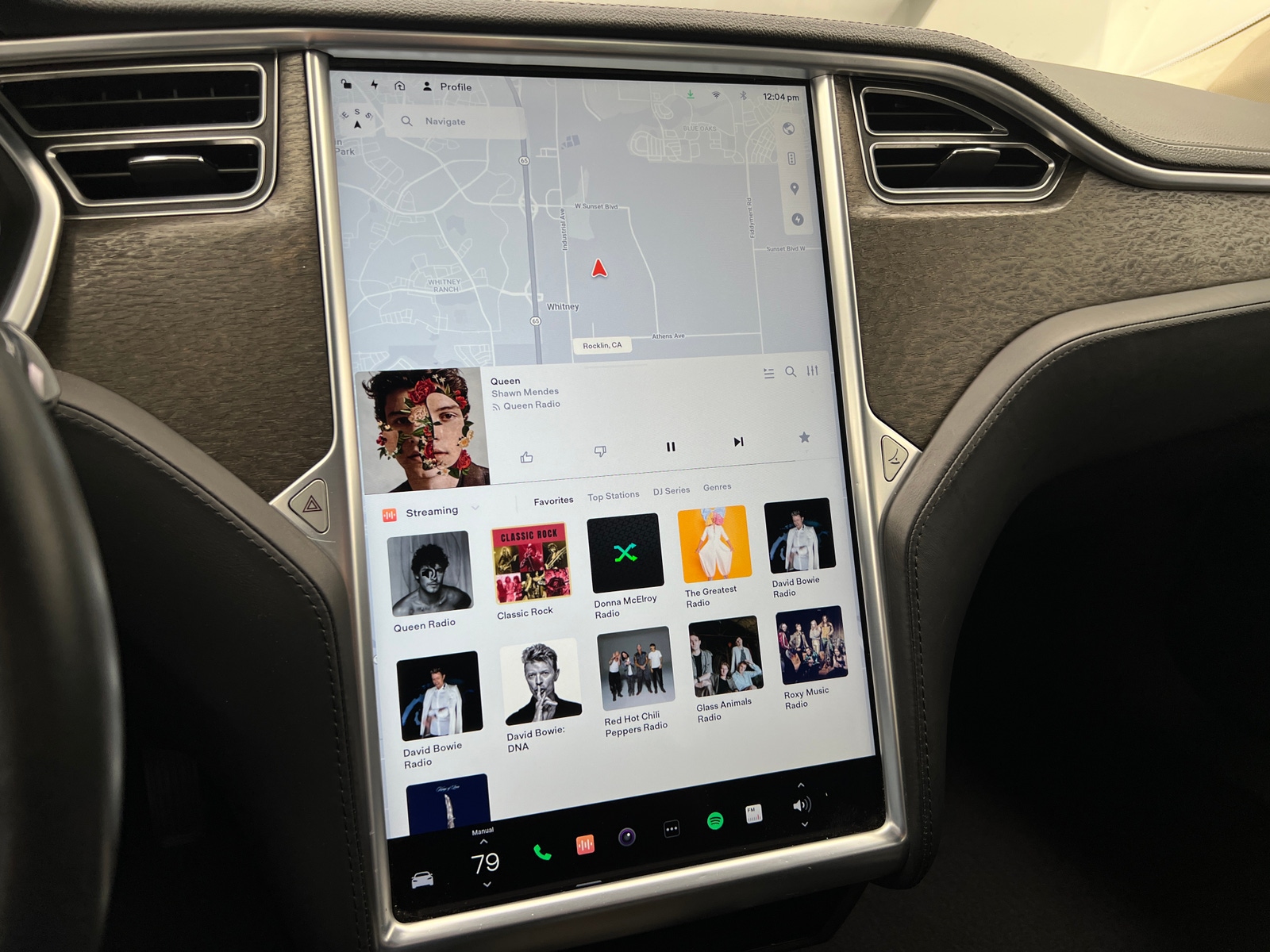 Thumbnail: 2014 Tesla Model S - 3