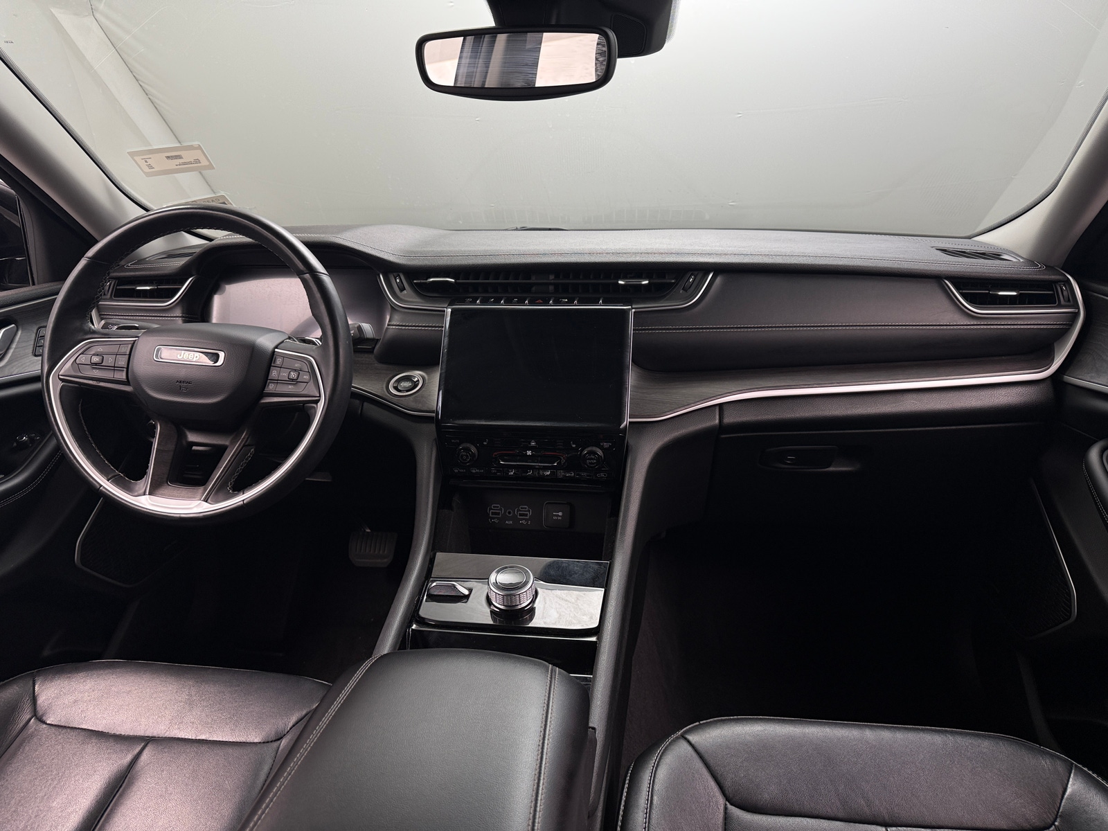 Thumbnail: 2022 Jeep Grand Cherokee L - 3