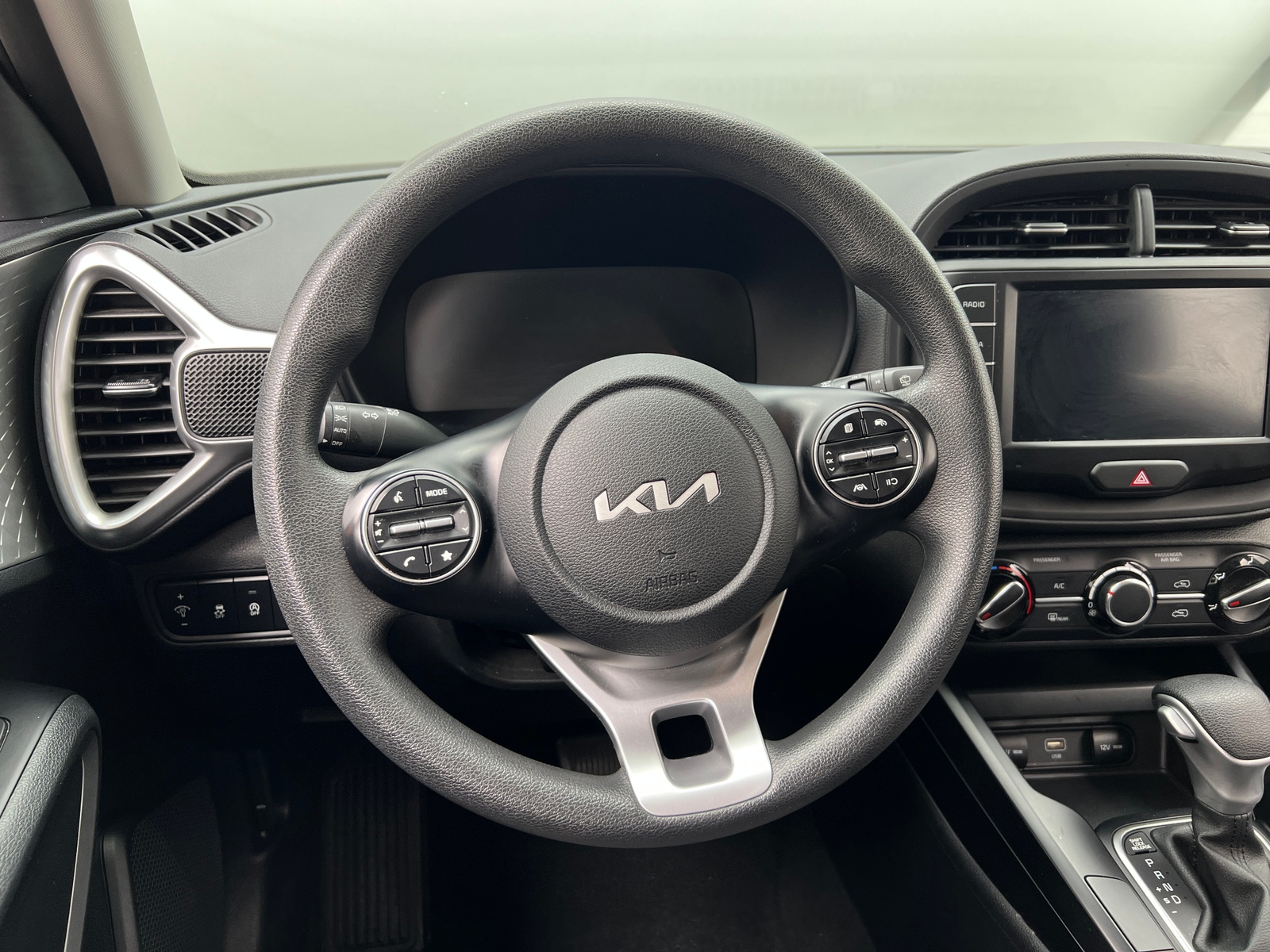 Thumbnail: 2023 Kia Soul - 5