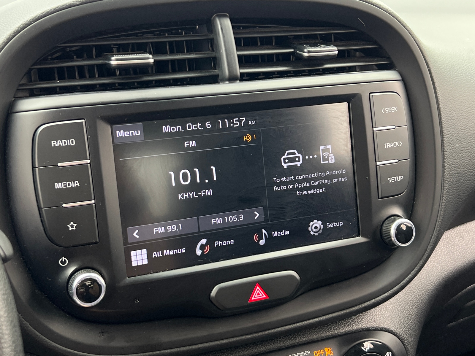 Thumbnail: 2023 Kia Soul - 4