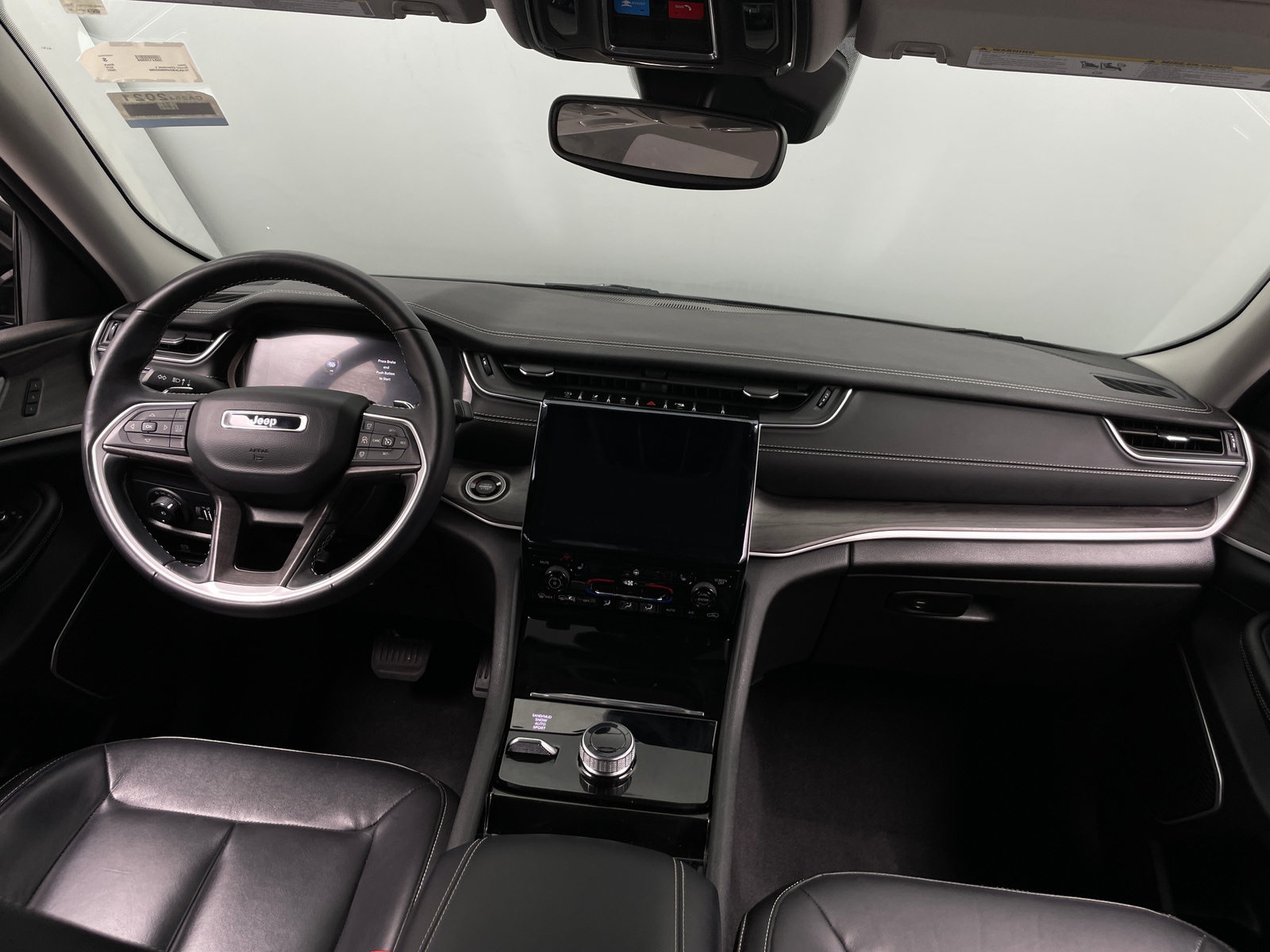 Thumbnail: 2022 Jeep Grand Cherokee L - 3