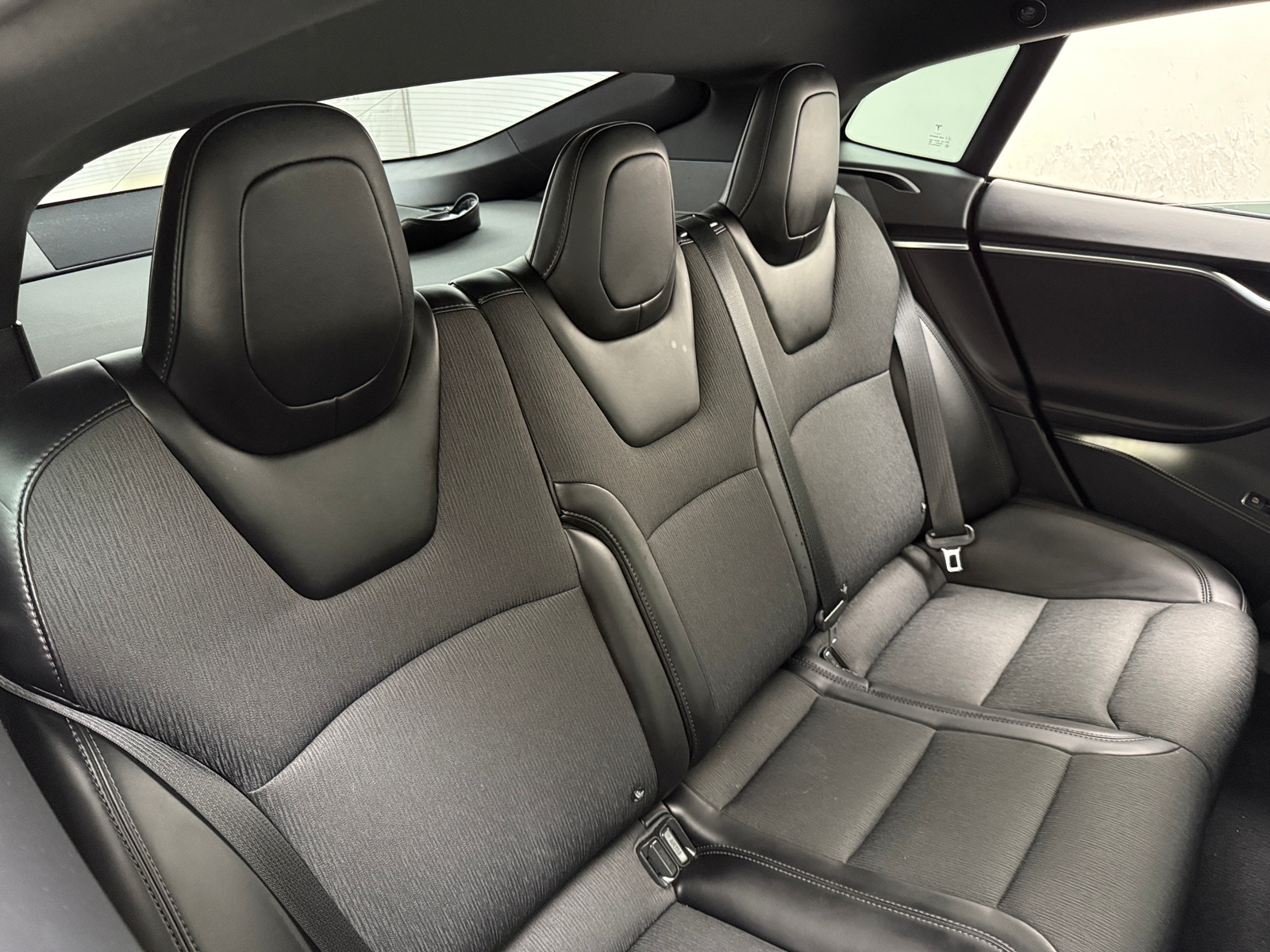 Thumbnail: 2018 Tesla Model S - 5